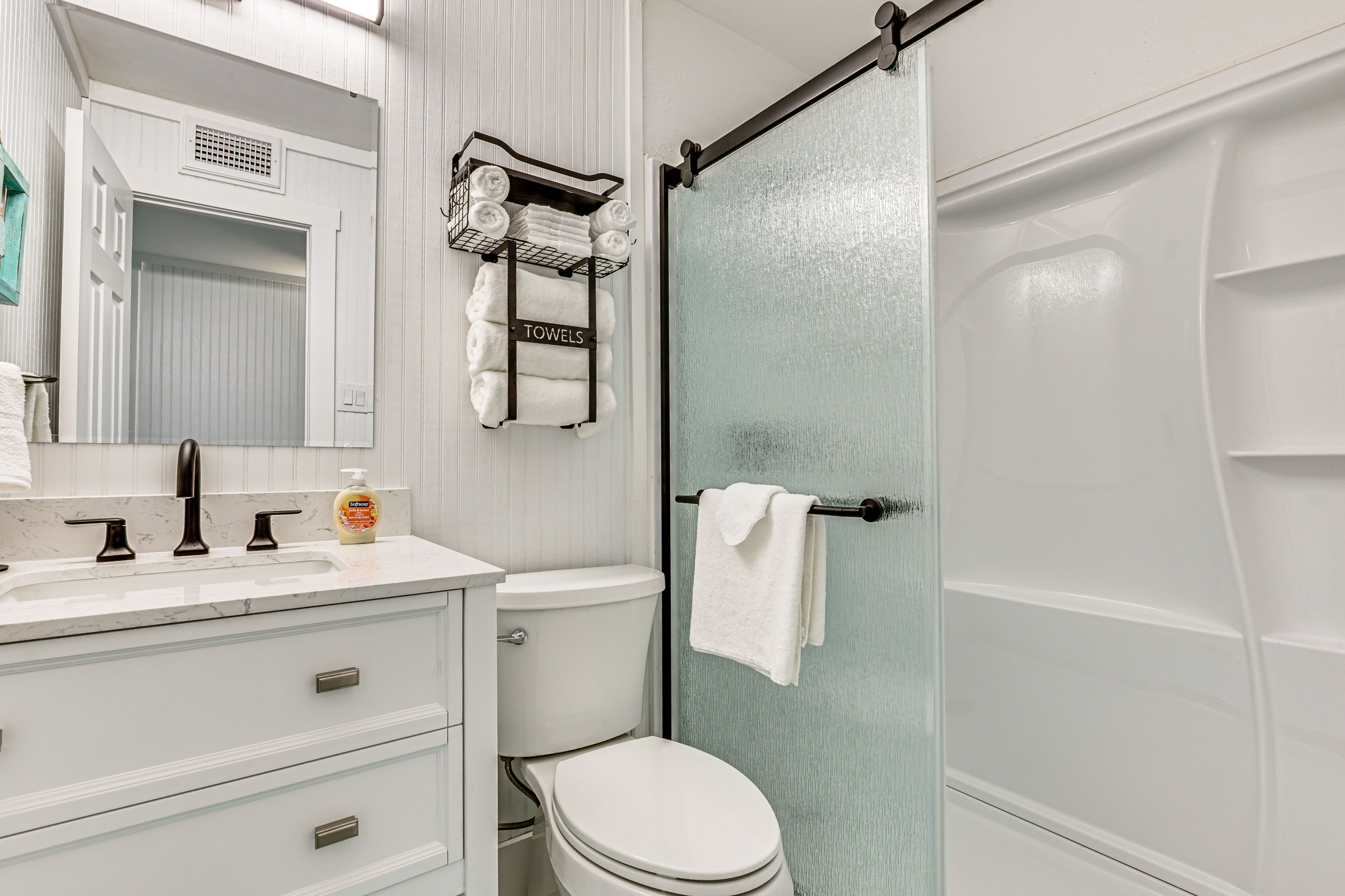 Full Bathroom