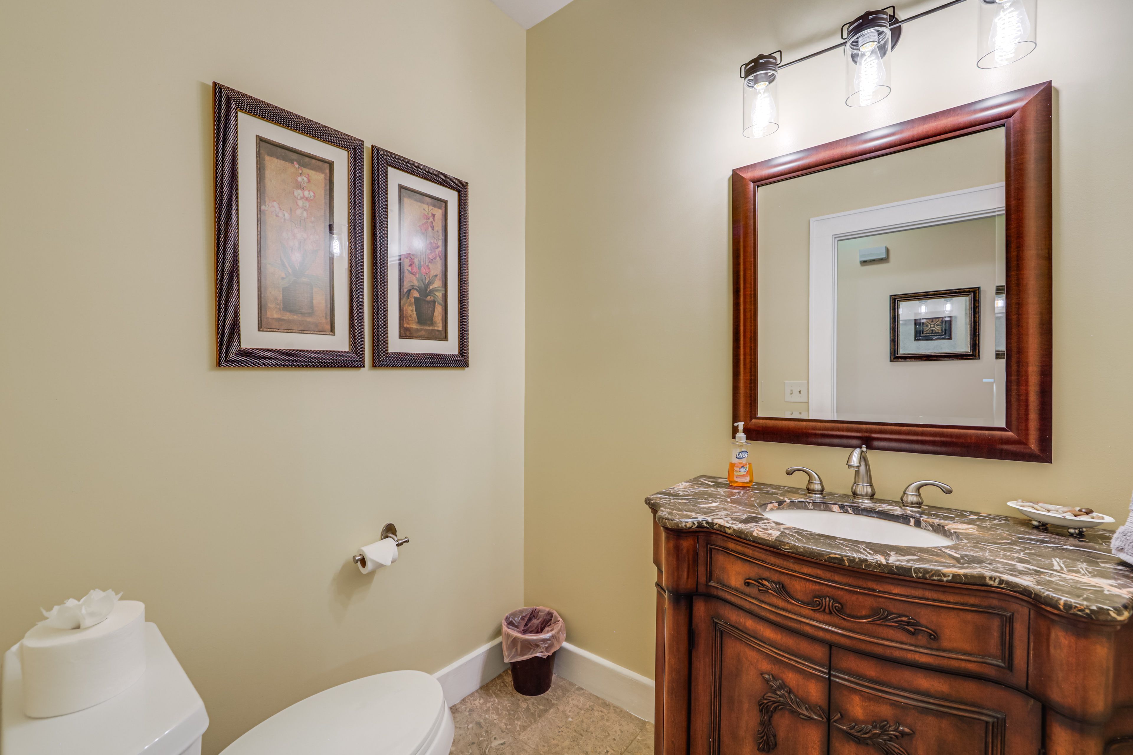 Half Bathroom | Main Floor