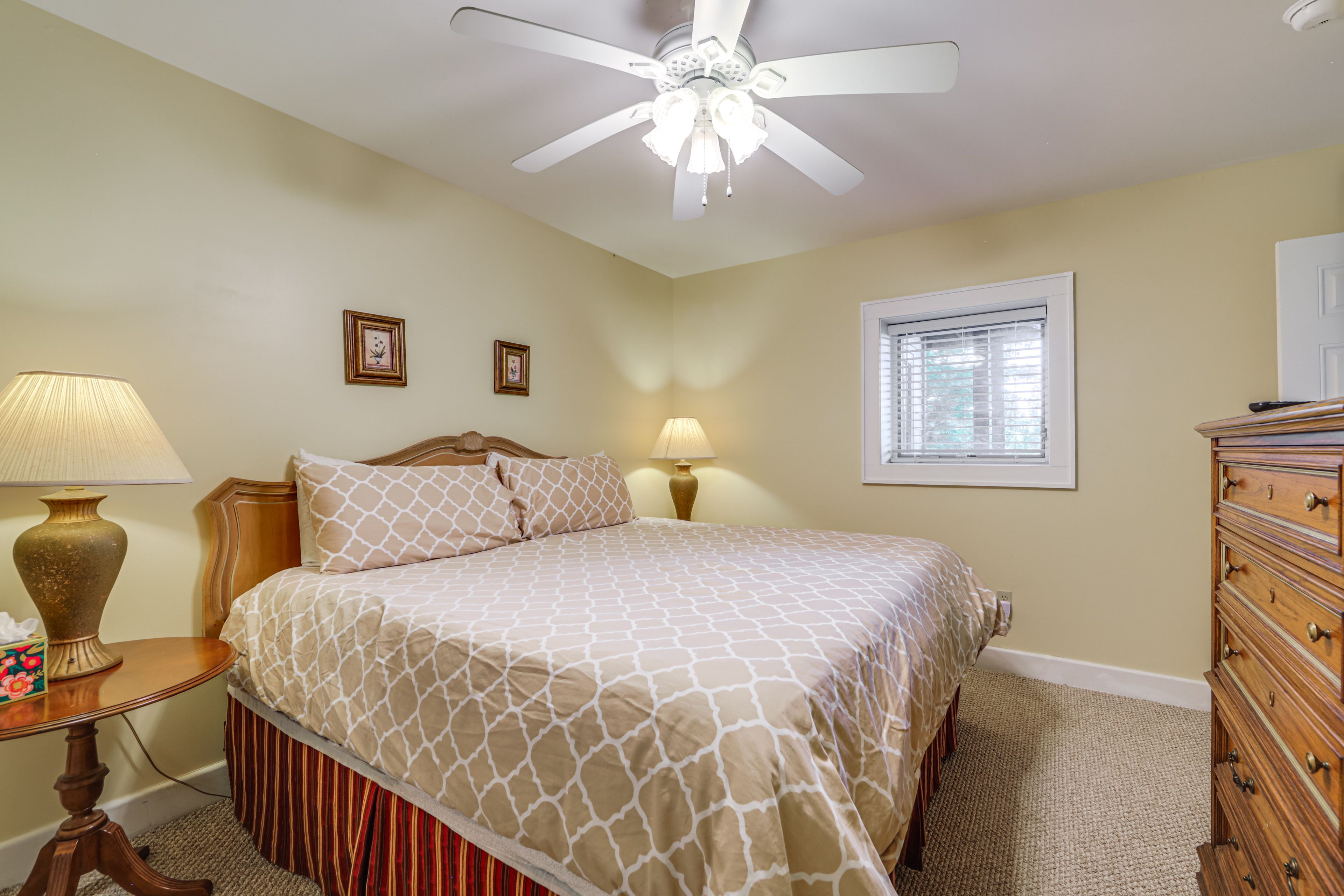 Bedroom 3 | King Bed | Basement
