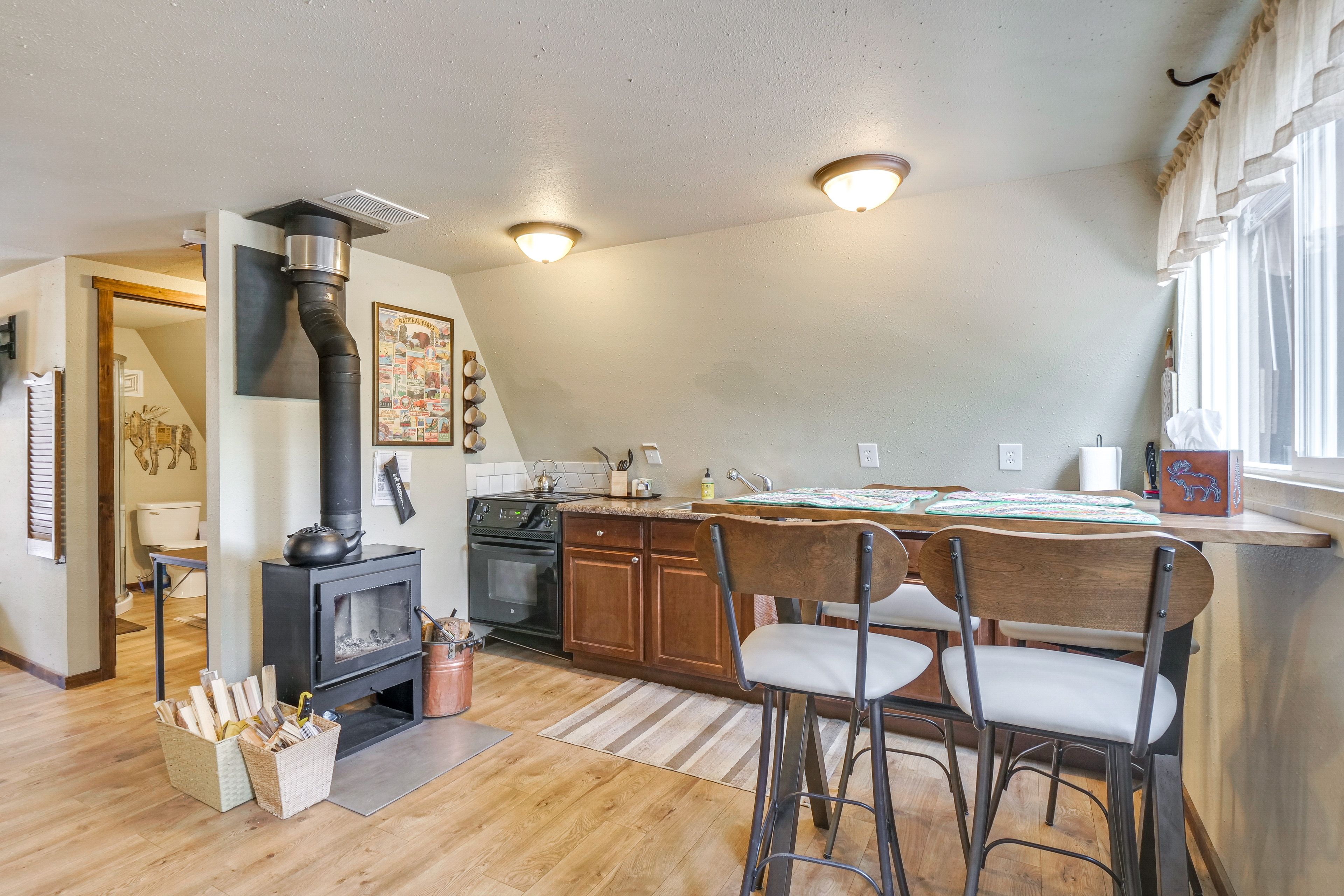 Kitchen | Stove | Oven | Coffee Maker | Cofee Grinder | Spices | Cooking Basics