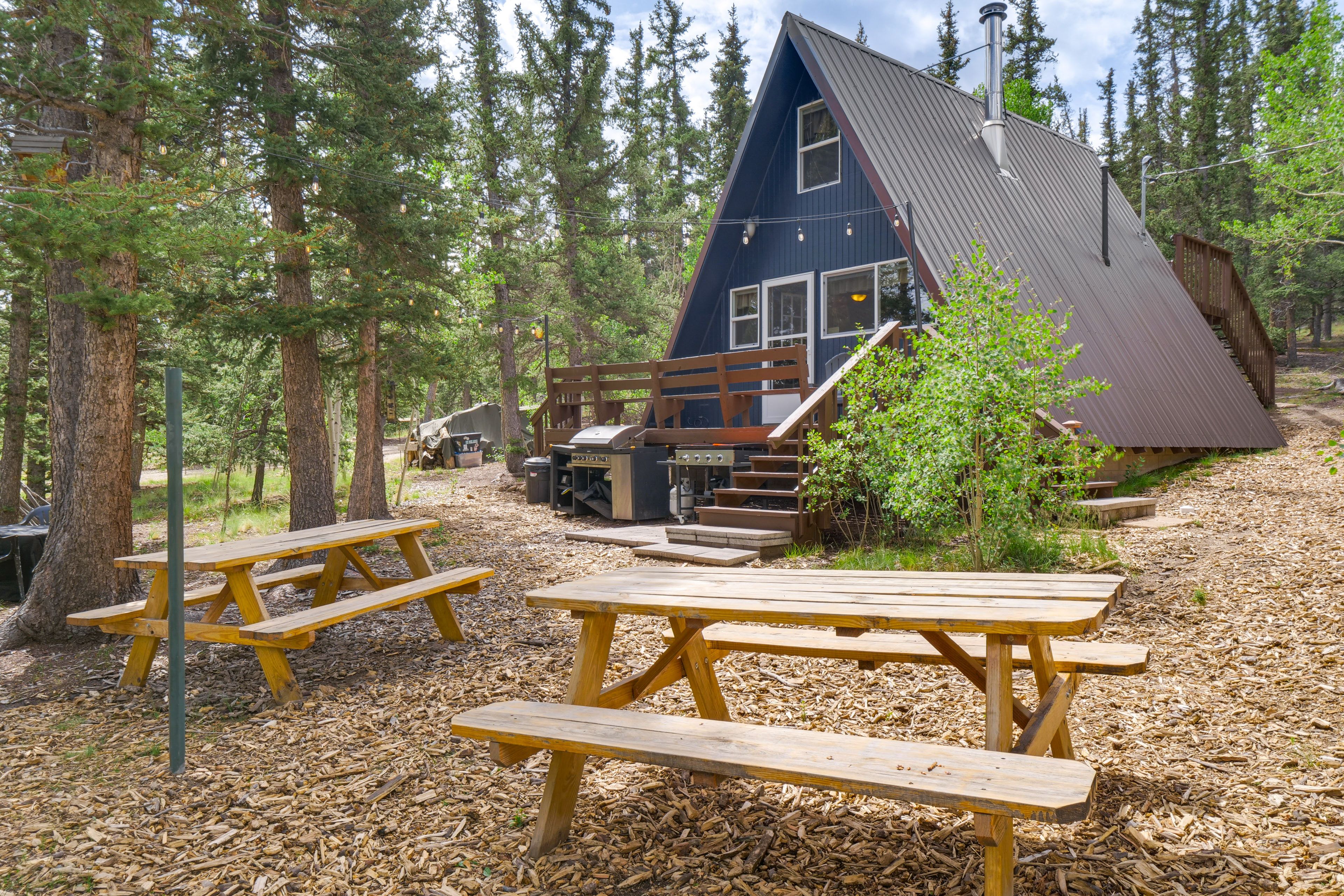 Como Vacation Rental | 4BR | 1BA | 800 Sq Ft | Stairs Required
