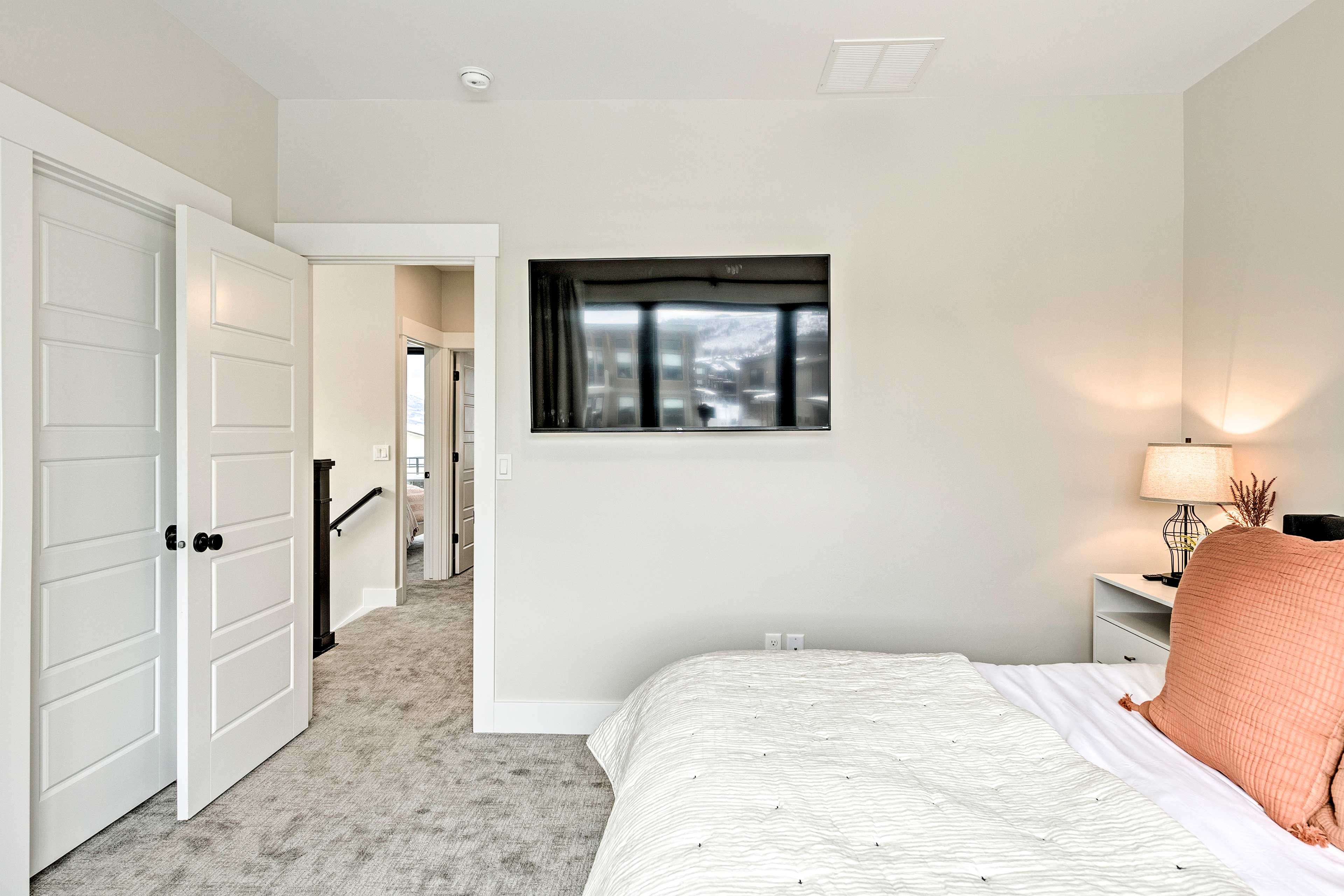 Bedroom 2 | Top Floor