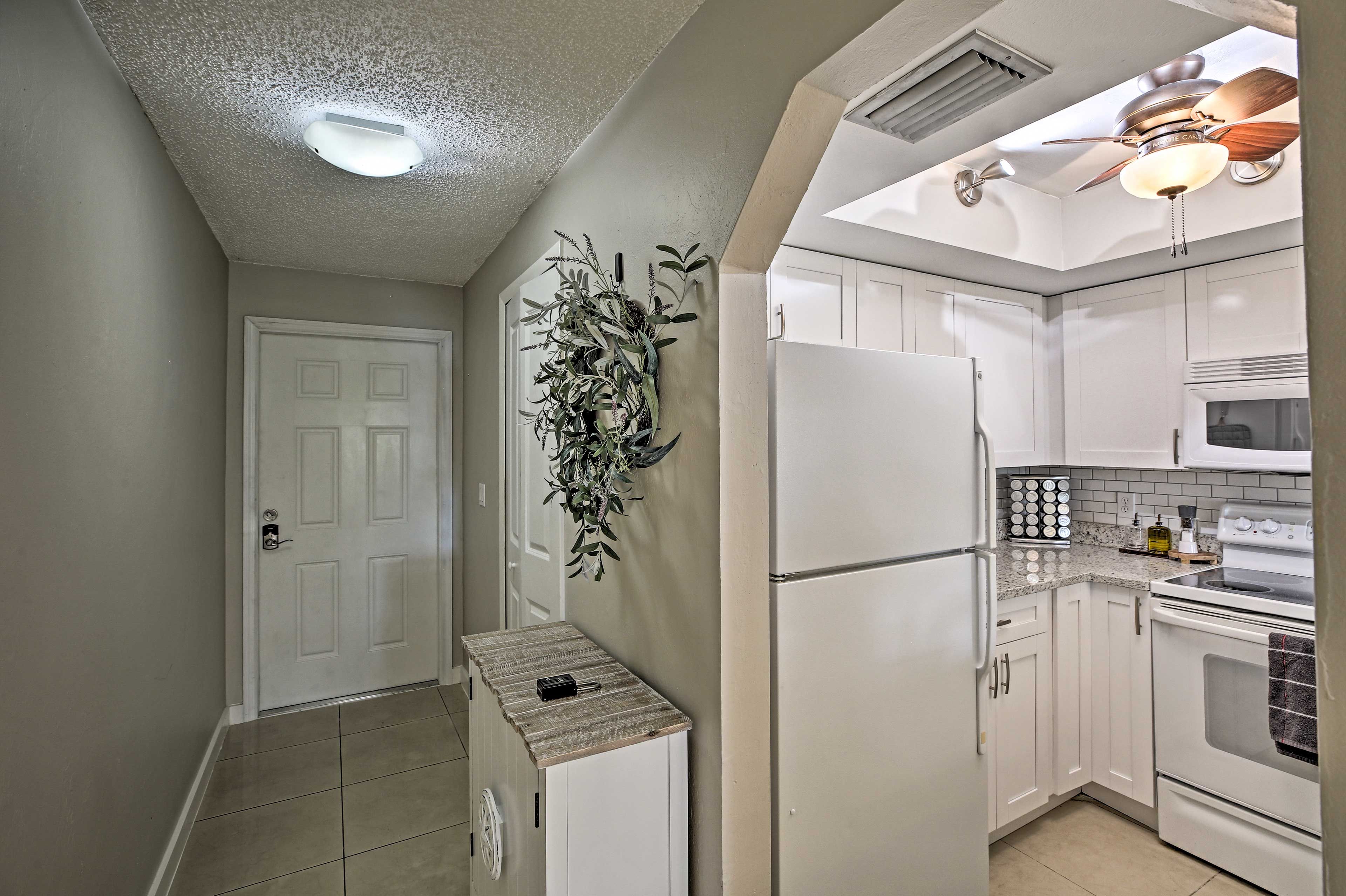 Fully Equipped Kitchen | Keurig Coffee Maker