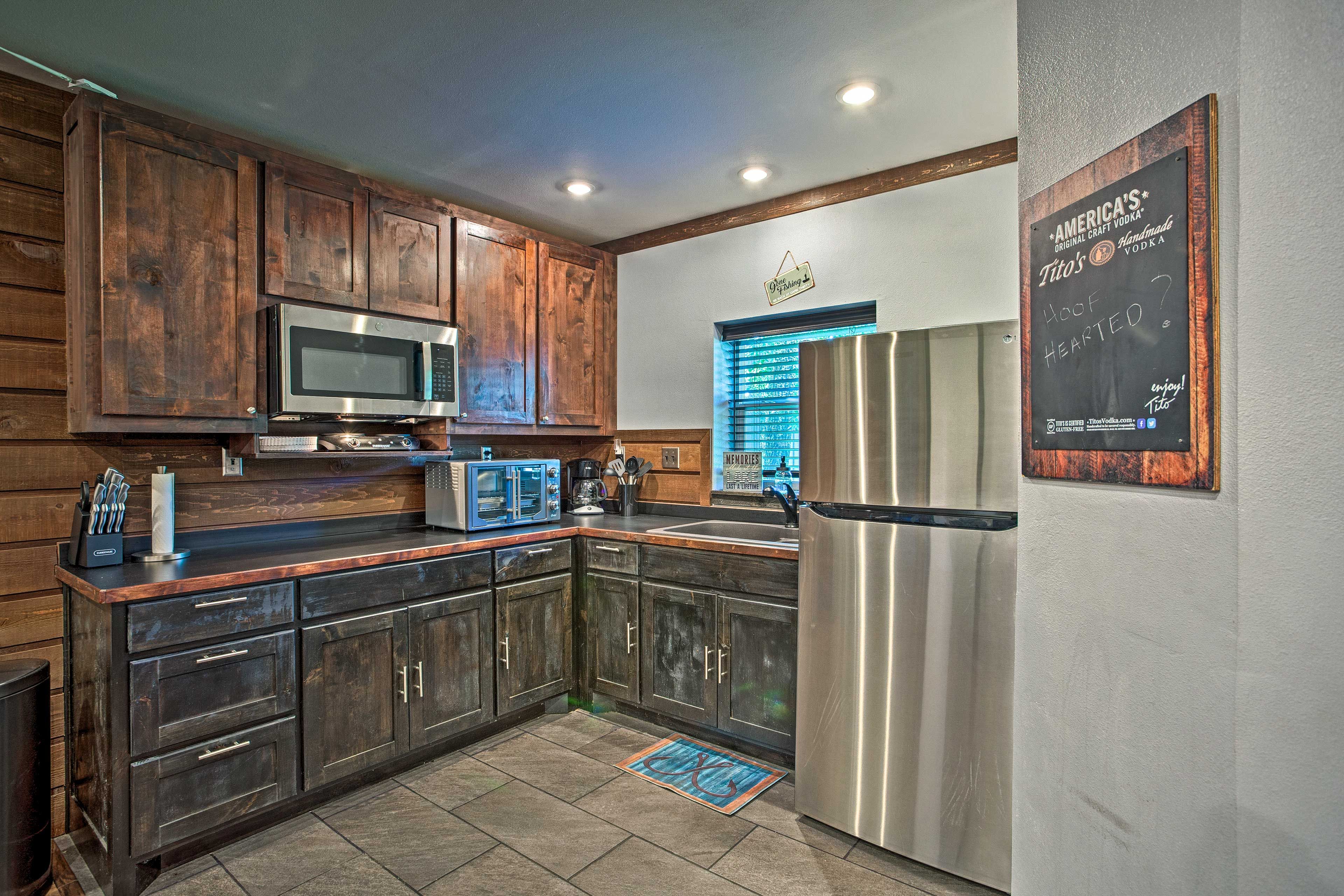 Well-Equipped Kitchen