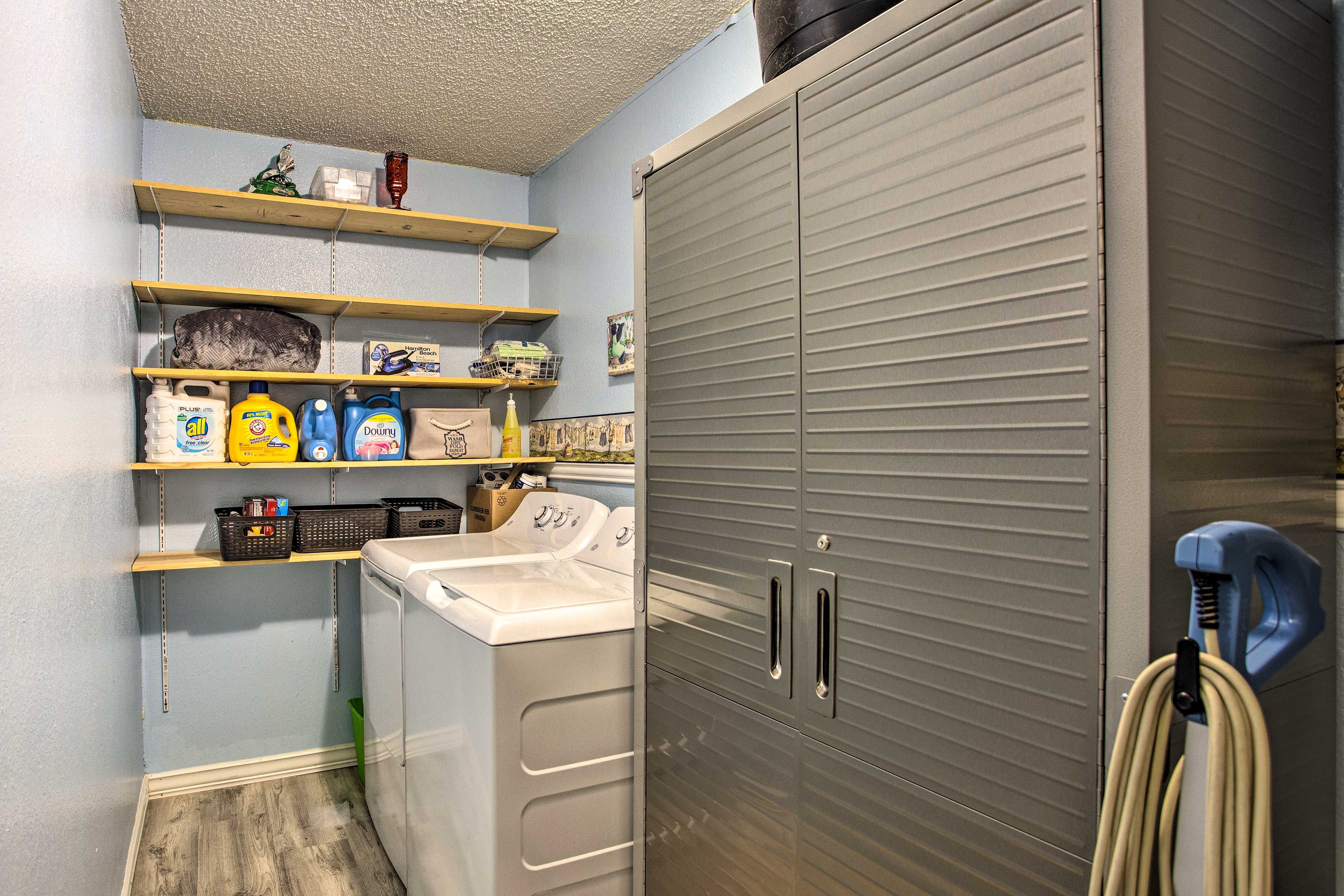 In-Unit Laundry Machines | Laundry Detergent Provided