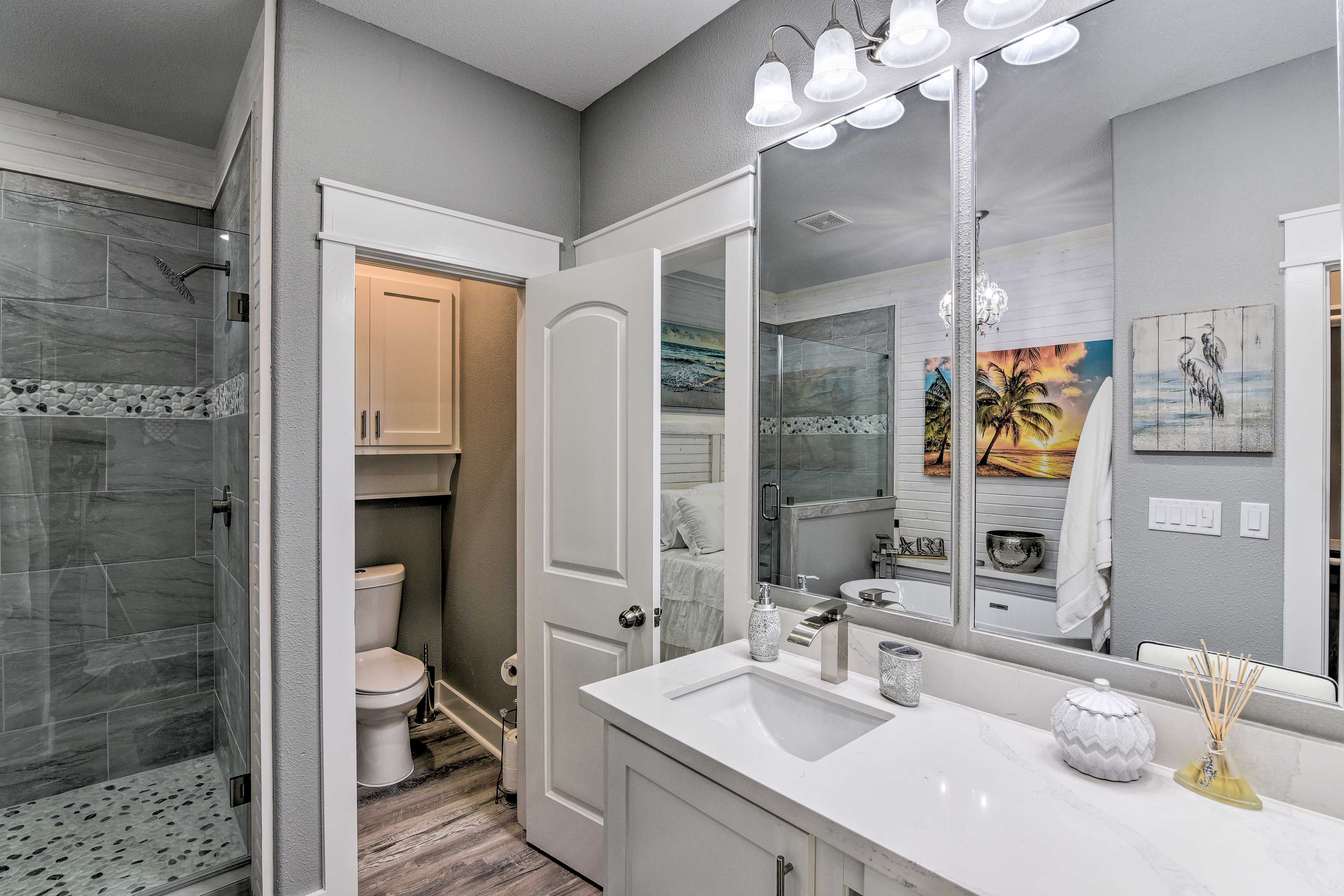 En-Suite Bath