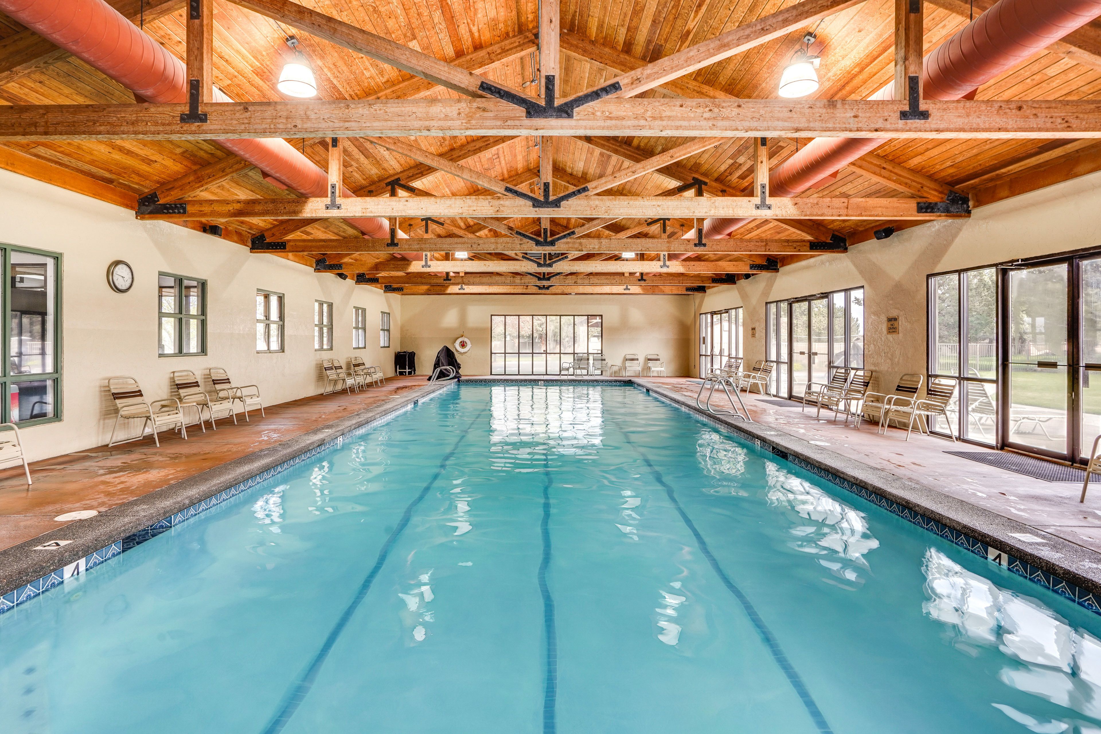 Eagle Crest Resort | Community Pool