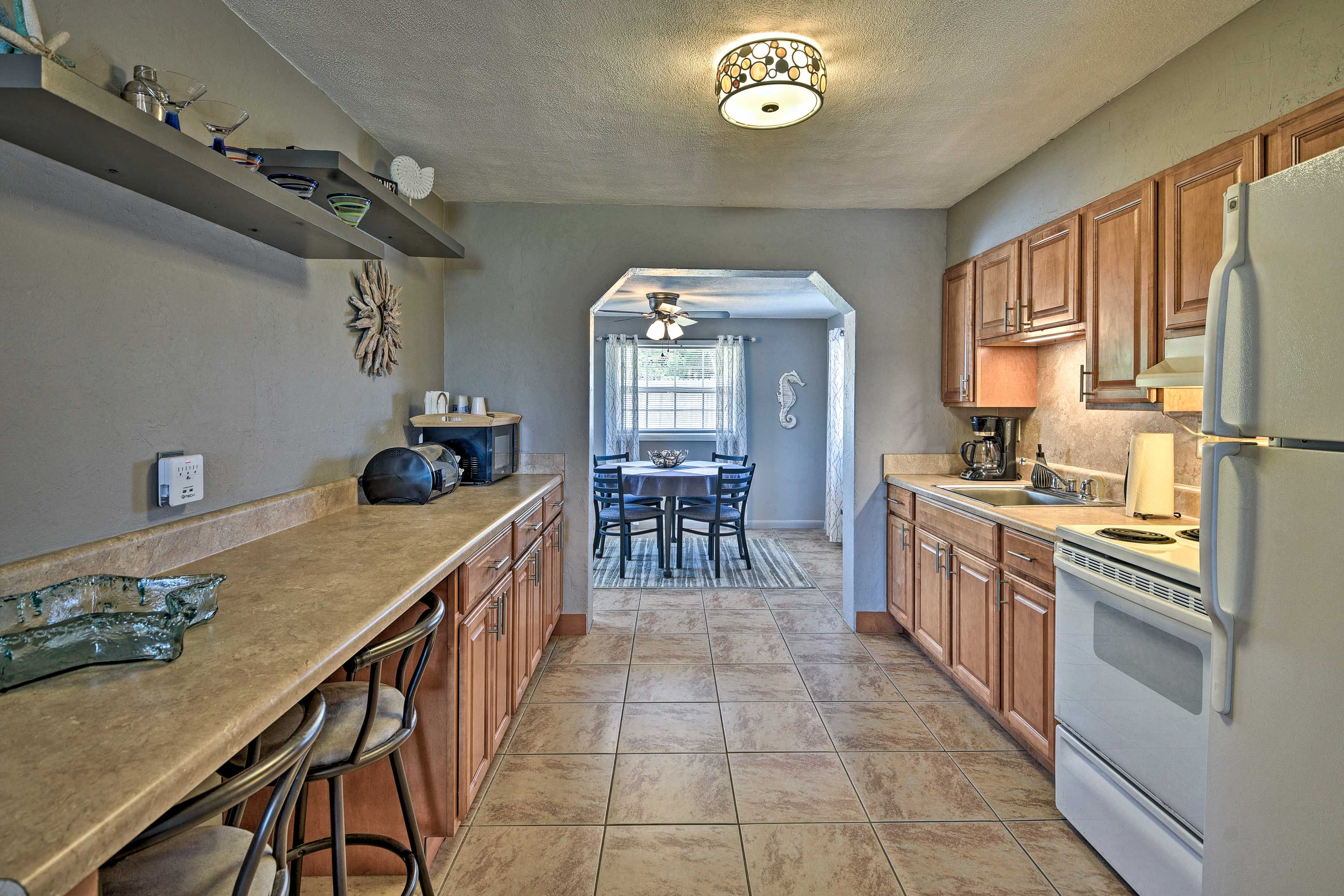 Kitchen | Well-Equipped | Drip Coffee Maker