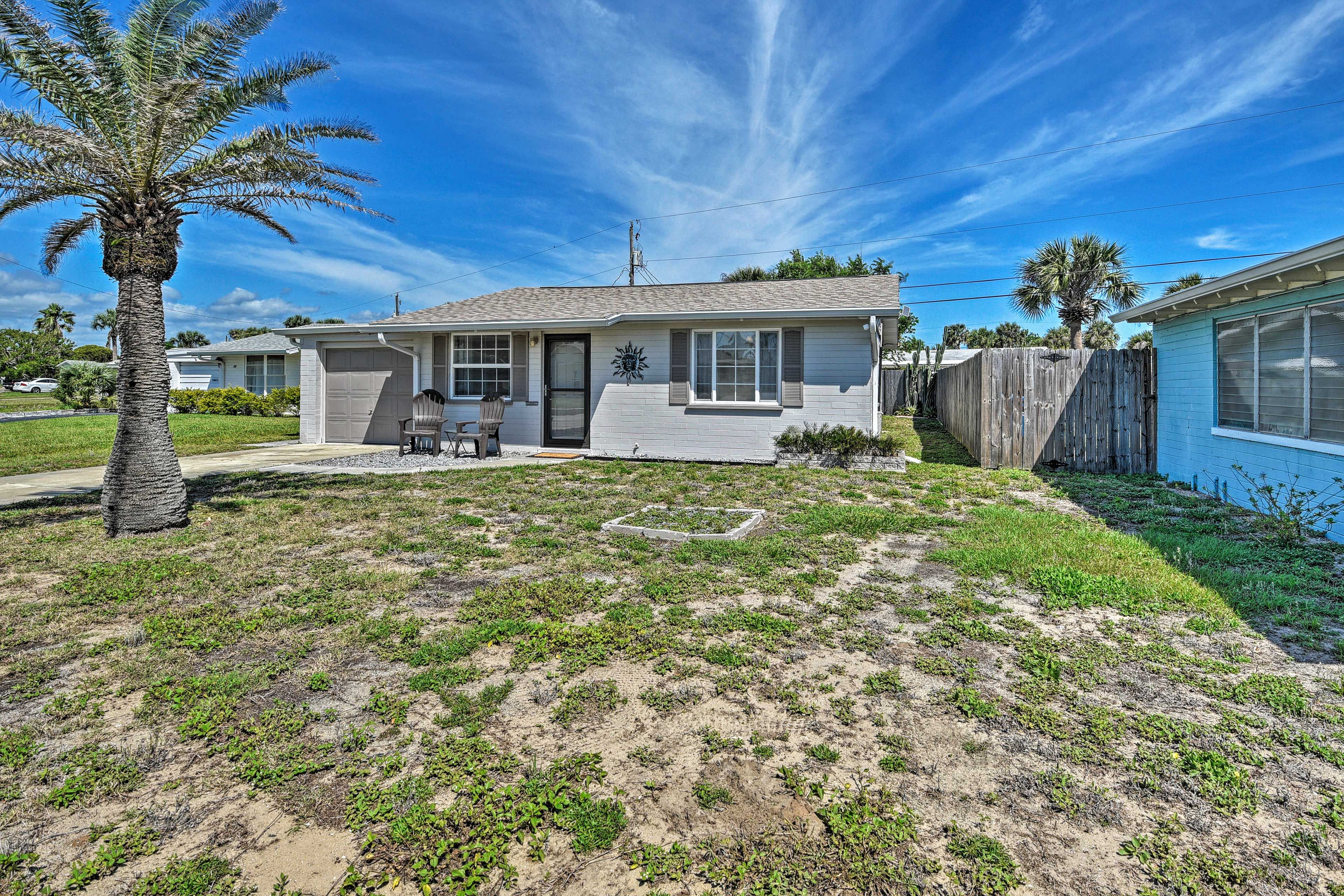 Ormond Beach Vacation Rental | 2BR | 1BA | 975 Sq Ft | Step-Free Access