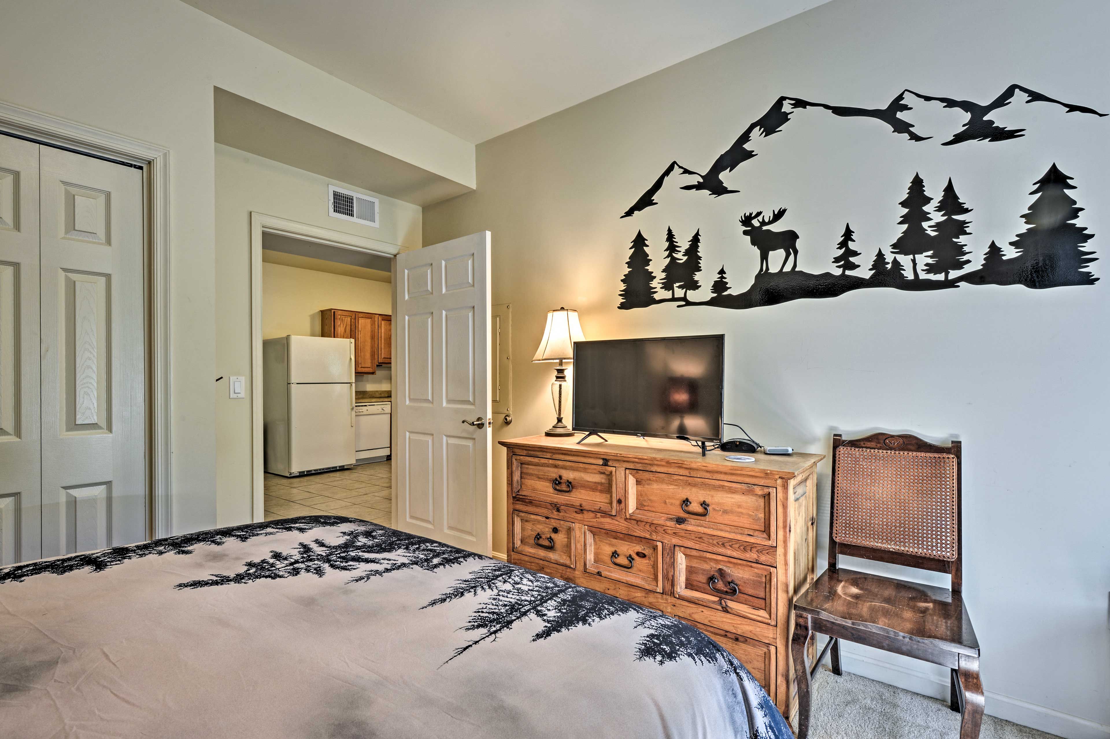 Bedroom 1 | Smart TV