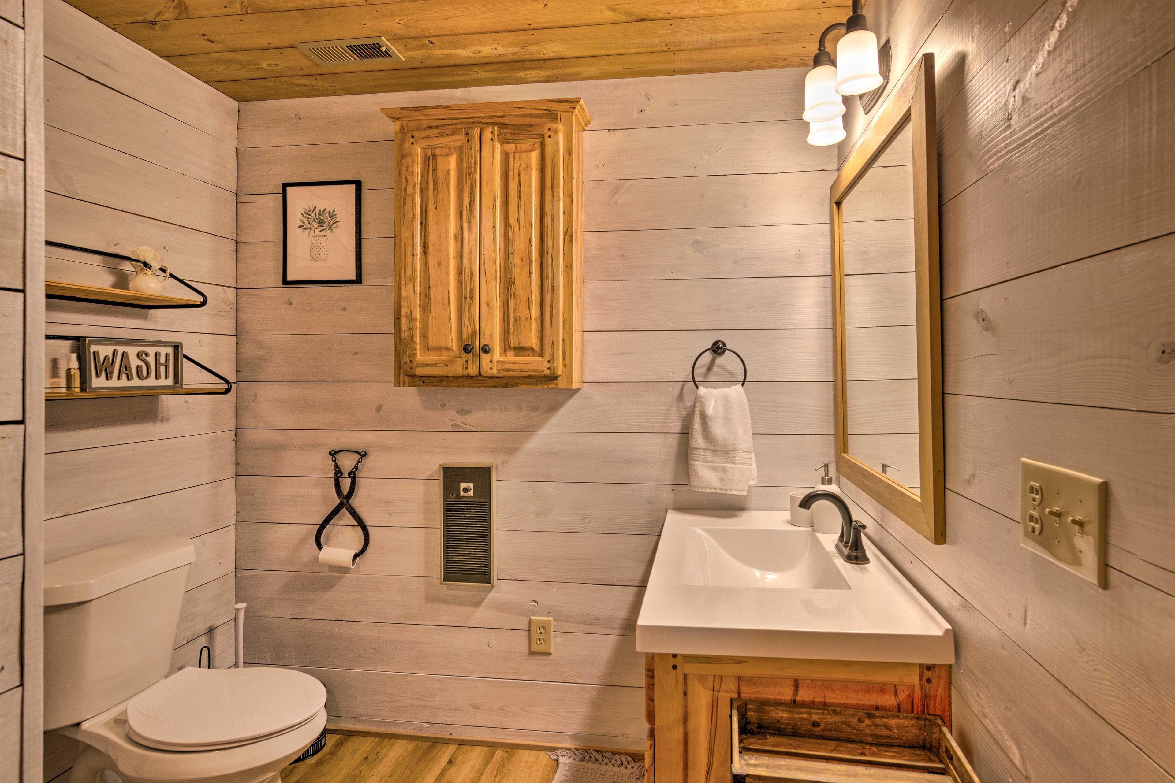 Full Bathroom