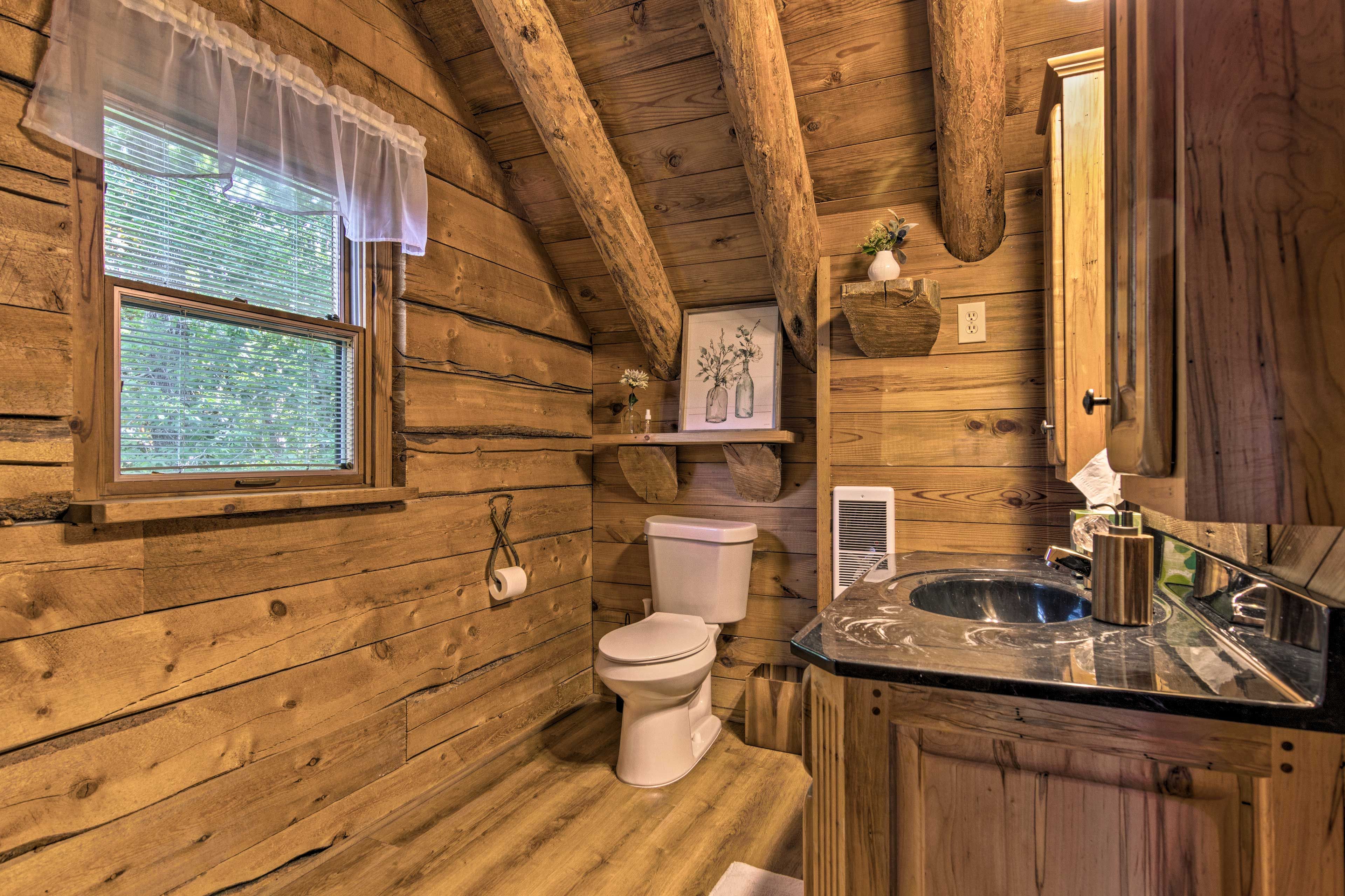 En-Suite Bathroom