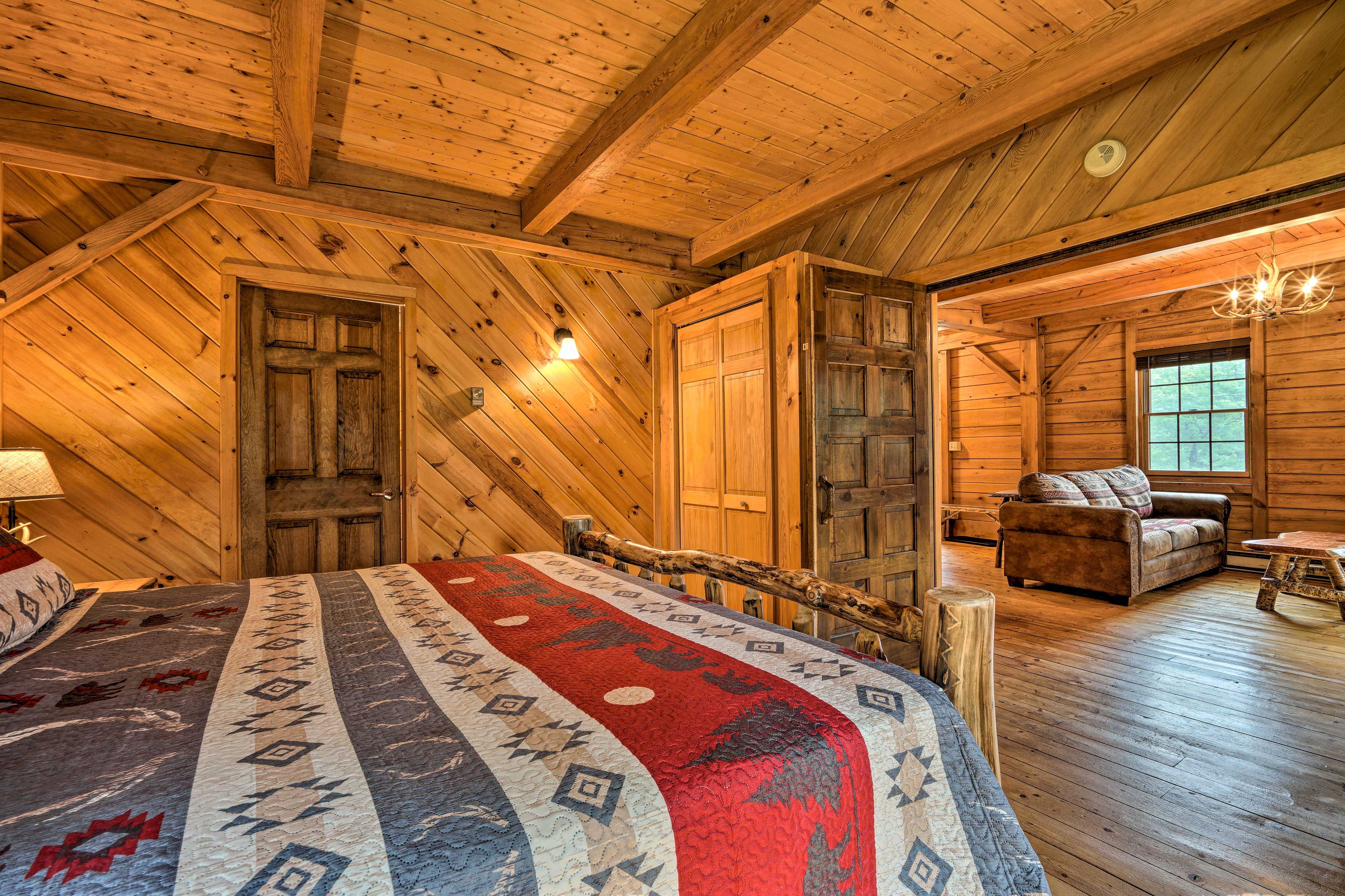 Bedroom 1 | Linens Provided