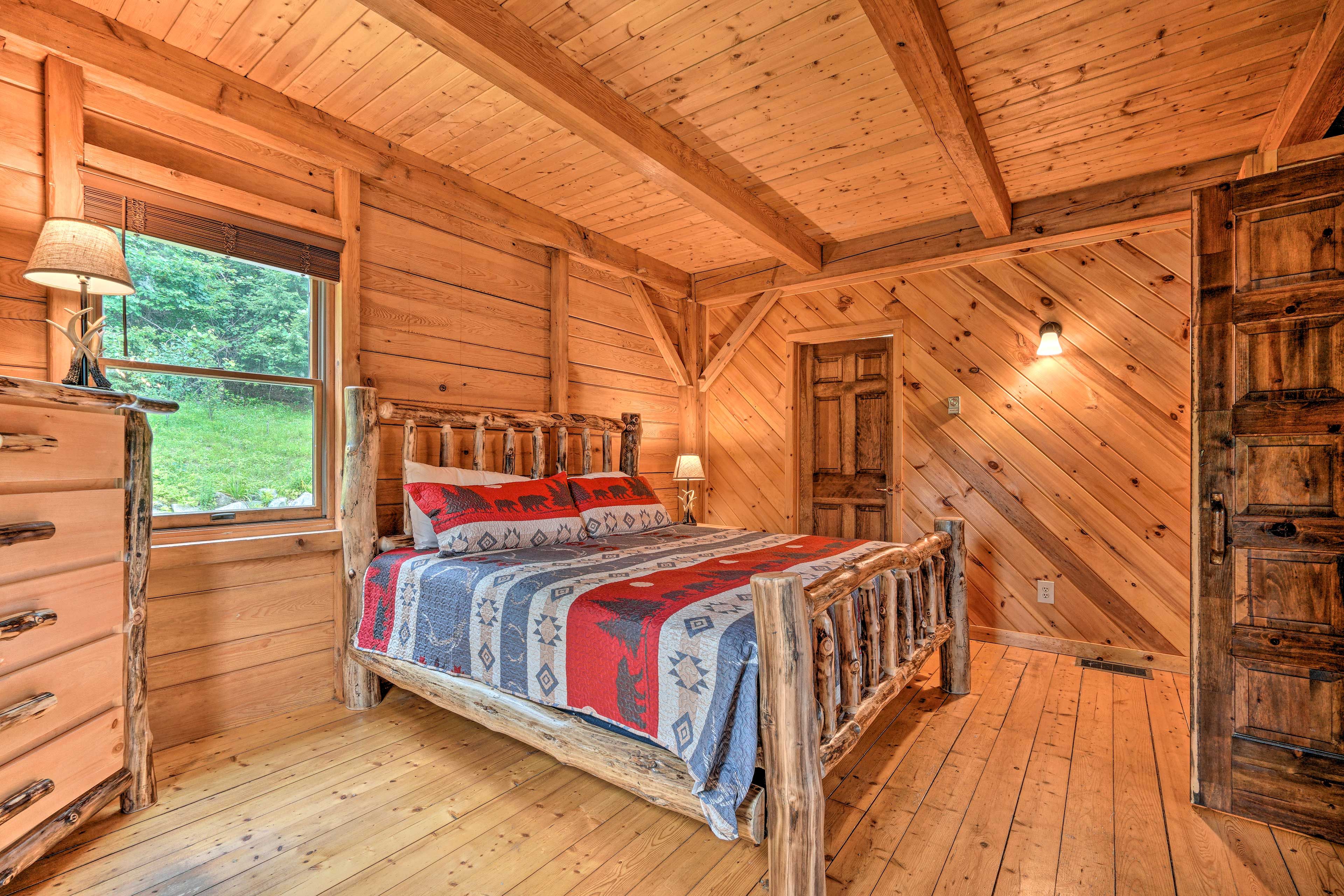 Bedroom 1 | Lower Level | King Bed