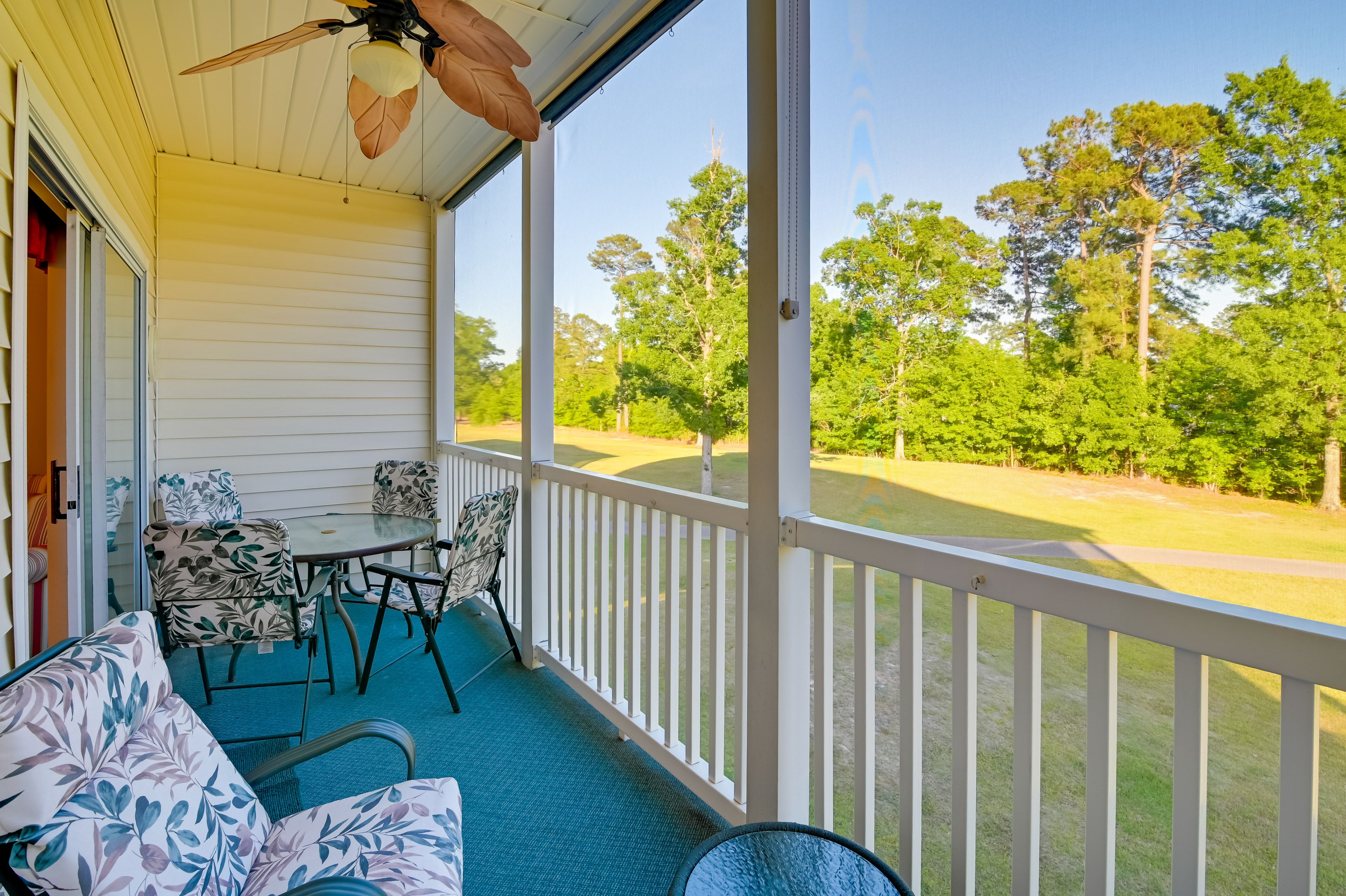 Screened Balcony | Golf Course Views | 2nd-Floor Condo | Single Story Unit