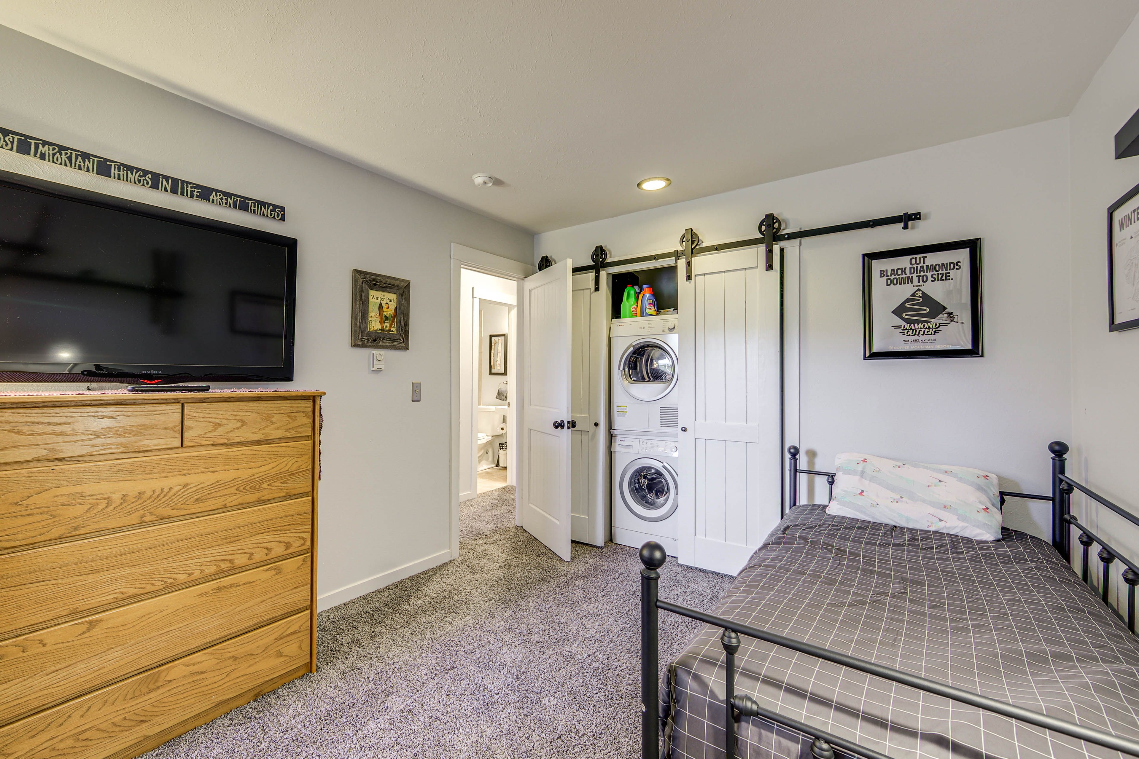 Washer & Dryer