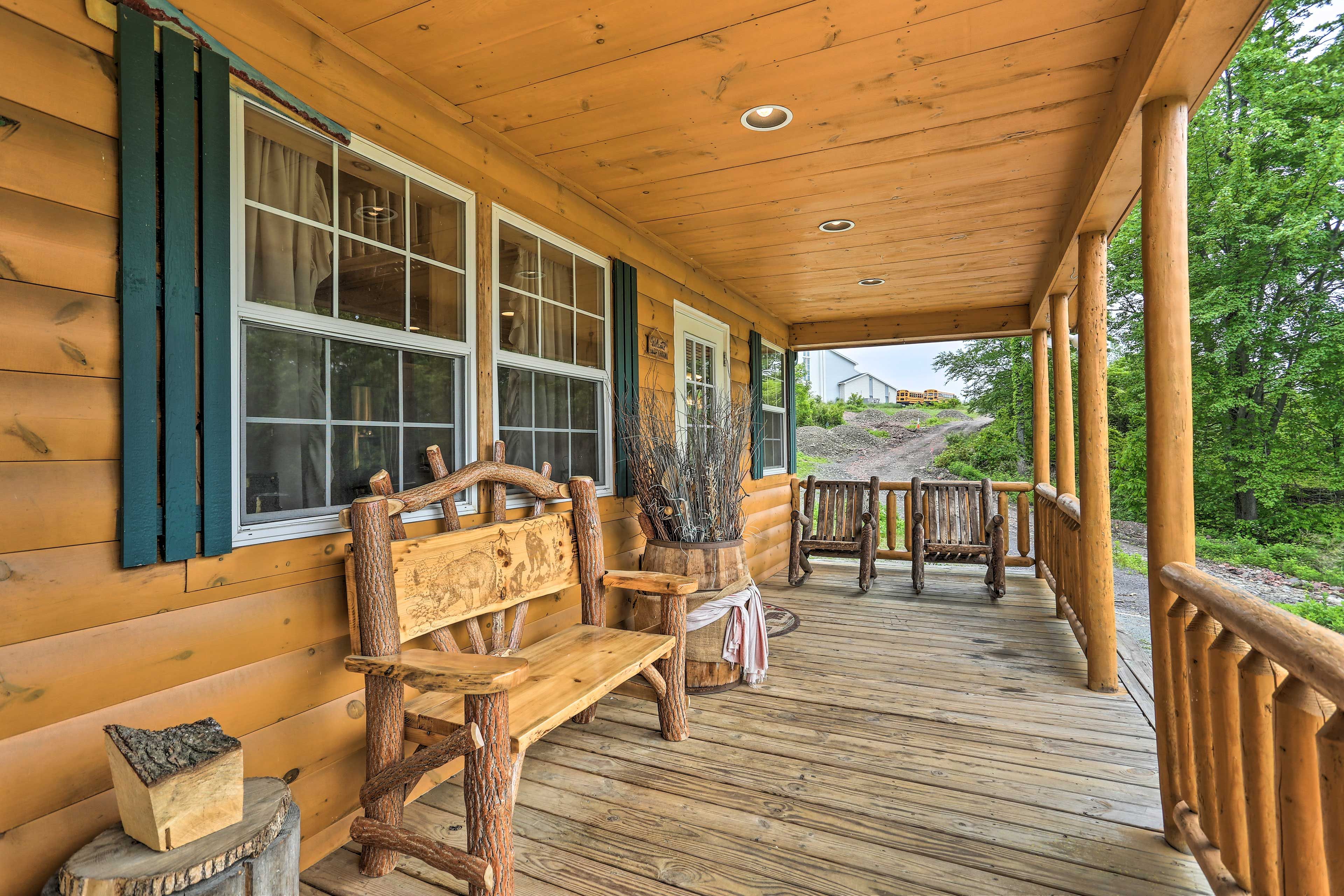 Blakely Vacation Rental | 3BR | 2BA | 2-Story House | 1,200 Sq Ft