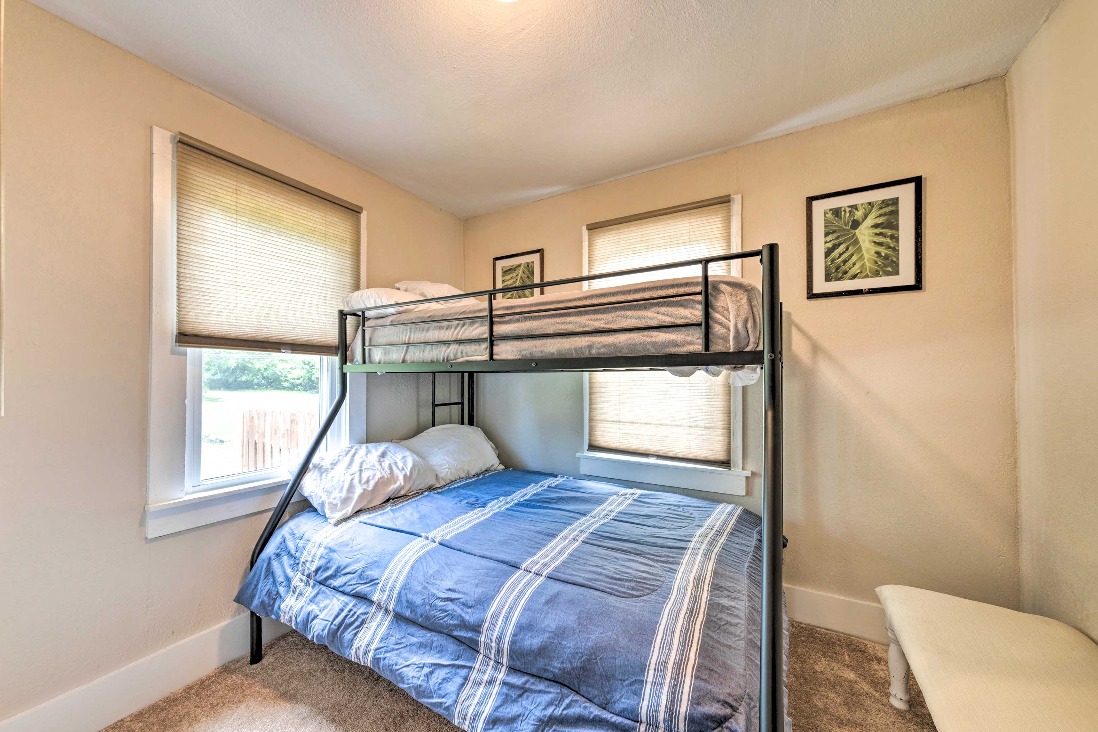 Bedroom 2 | Queen Bed (New Photos Coming Soon)