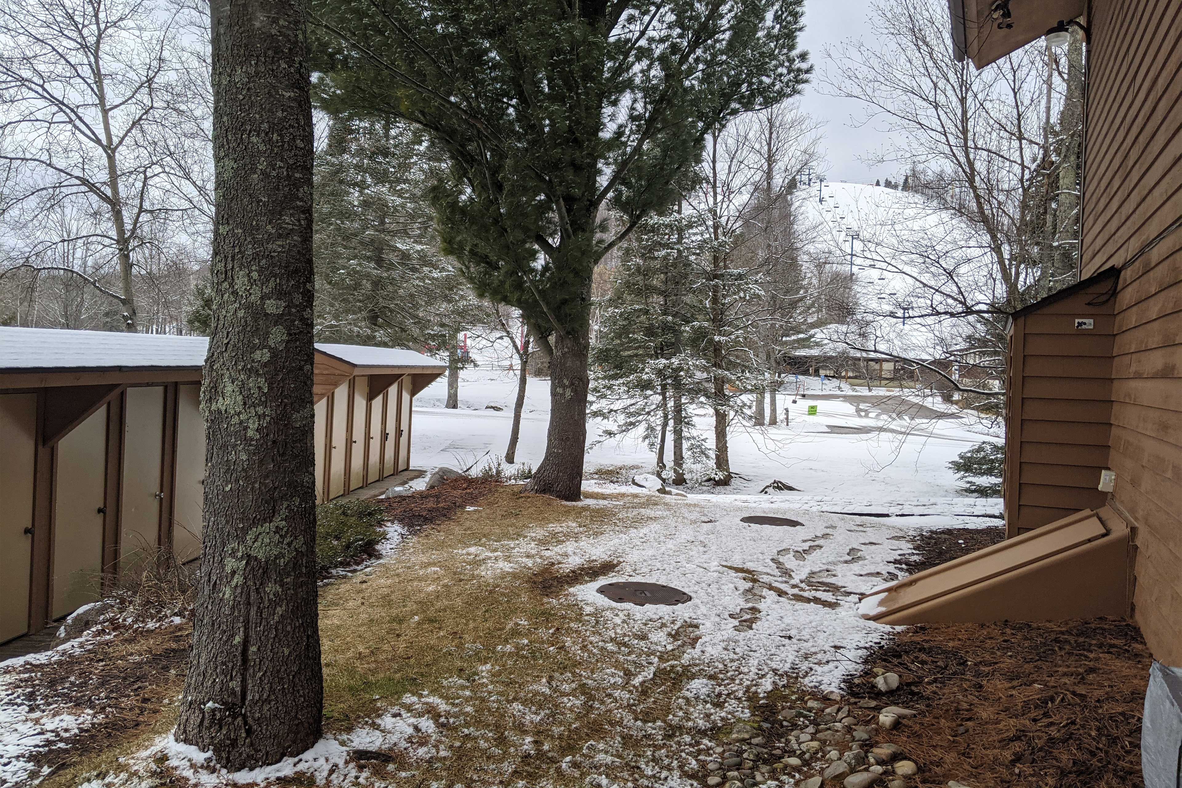 Exterior | Walk to Slopes