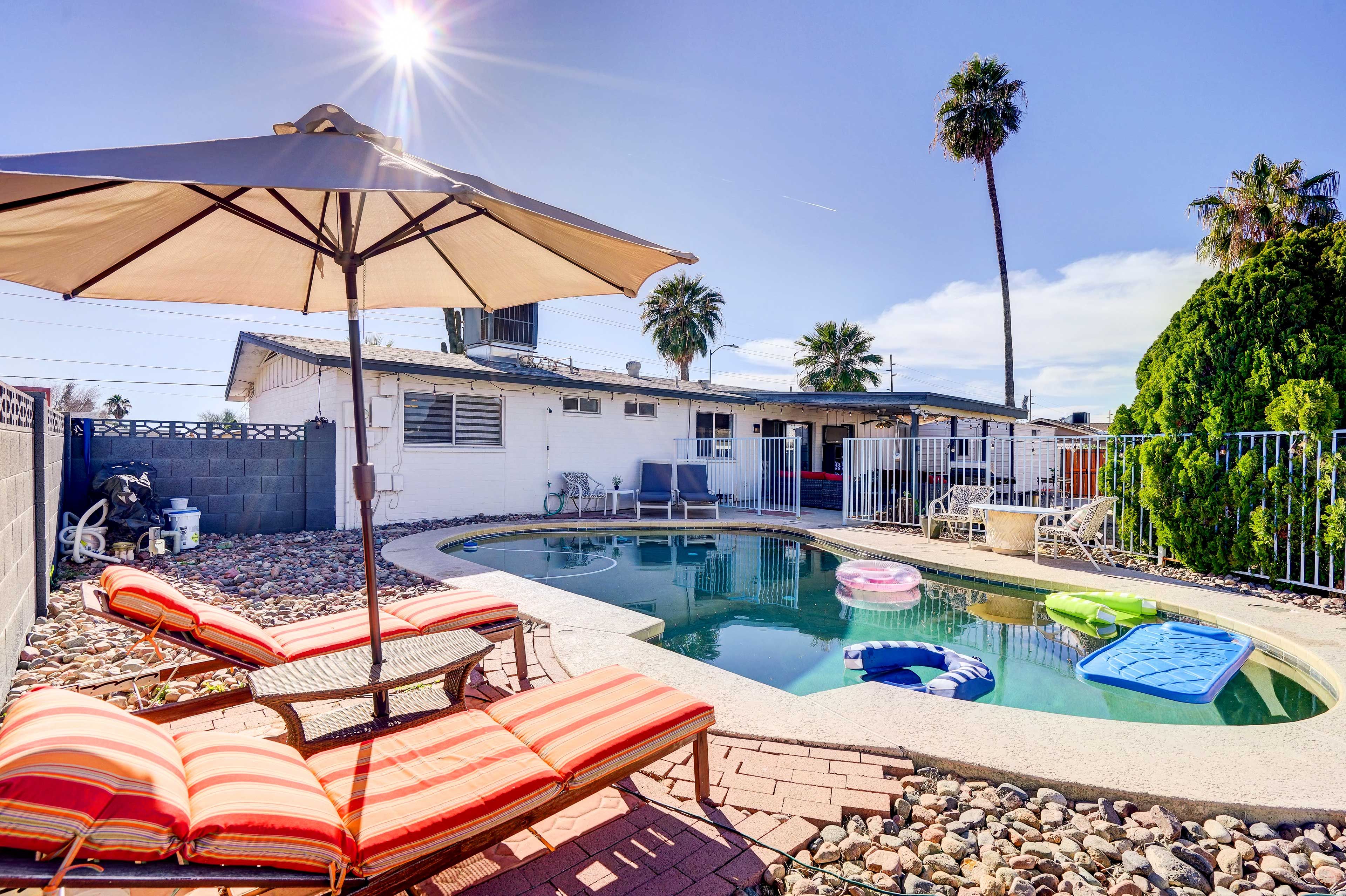 Private Pool | Towels Provided | Pool Toys