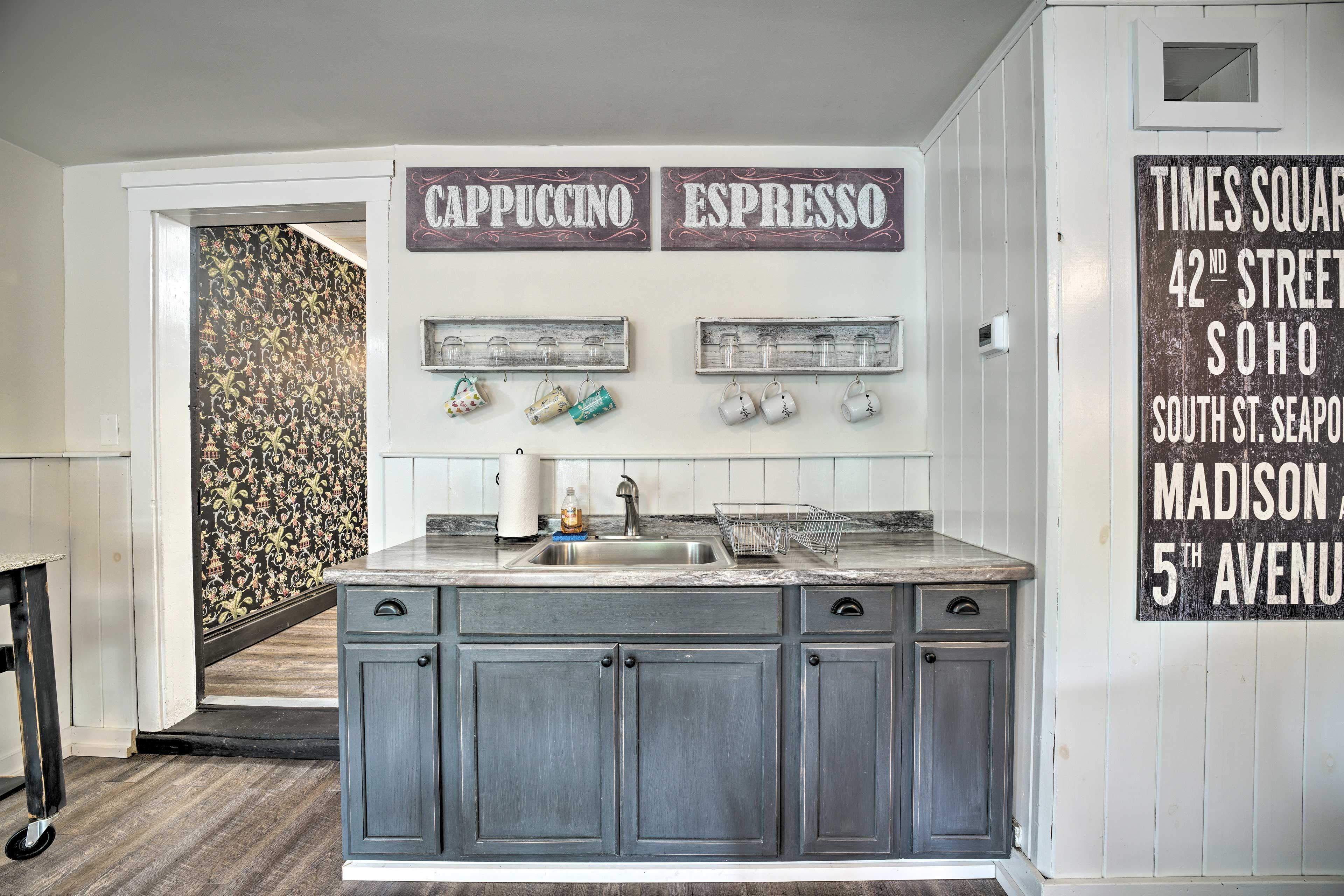 Kitchen | Pots/Pans | Dishware/Flatware