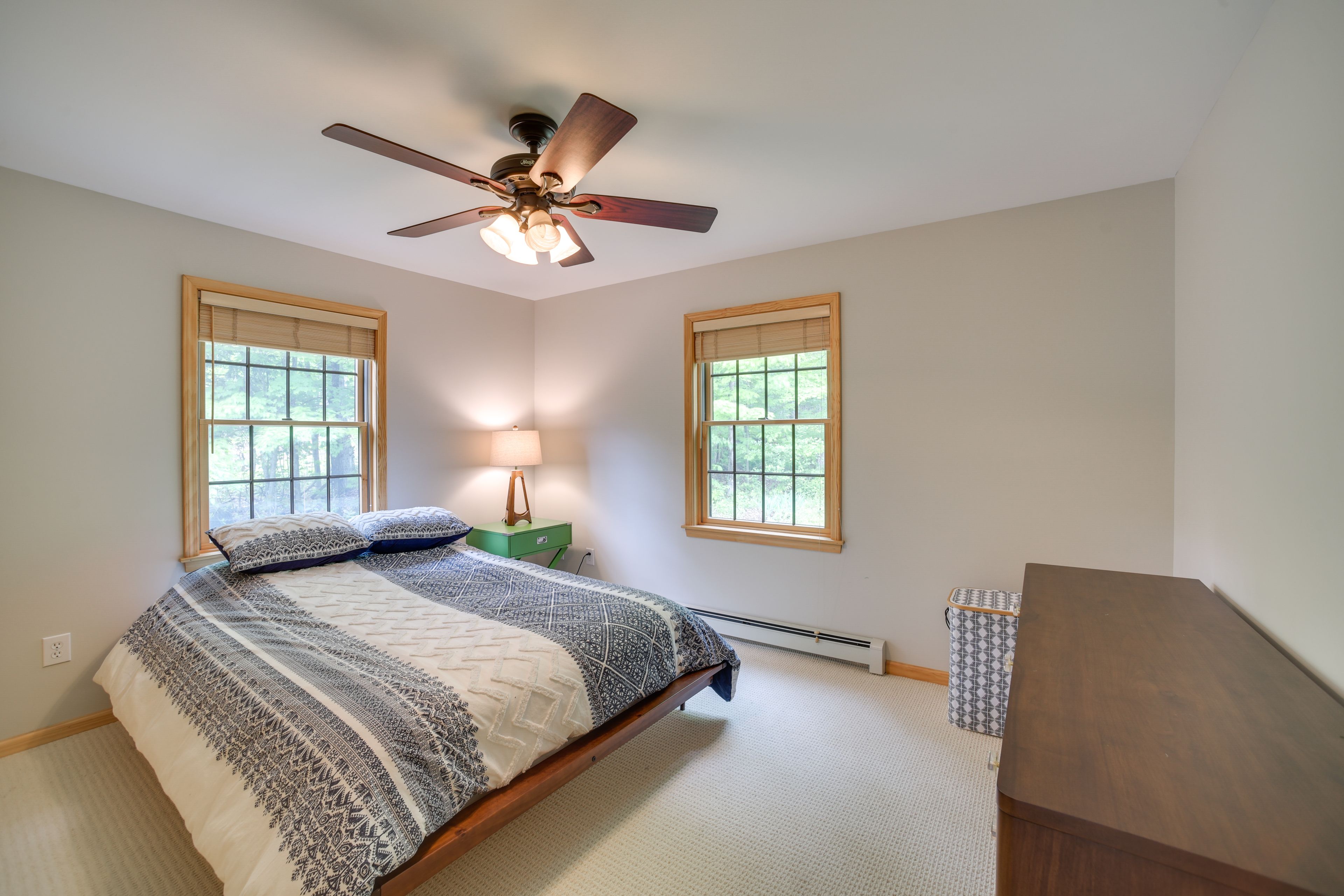 Bedroom 3 | 1st Floor | Queen Bed