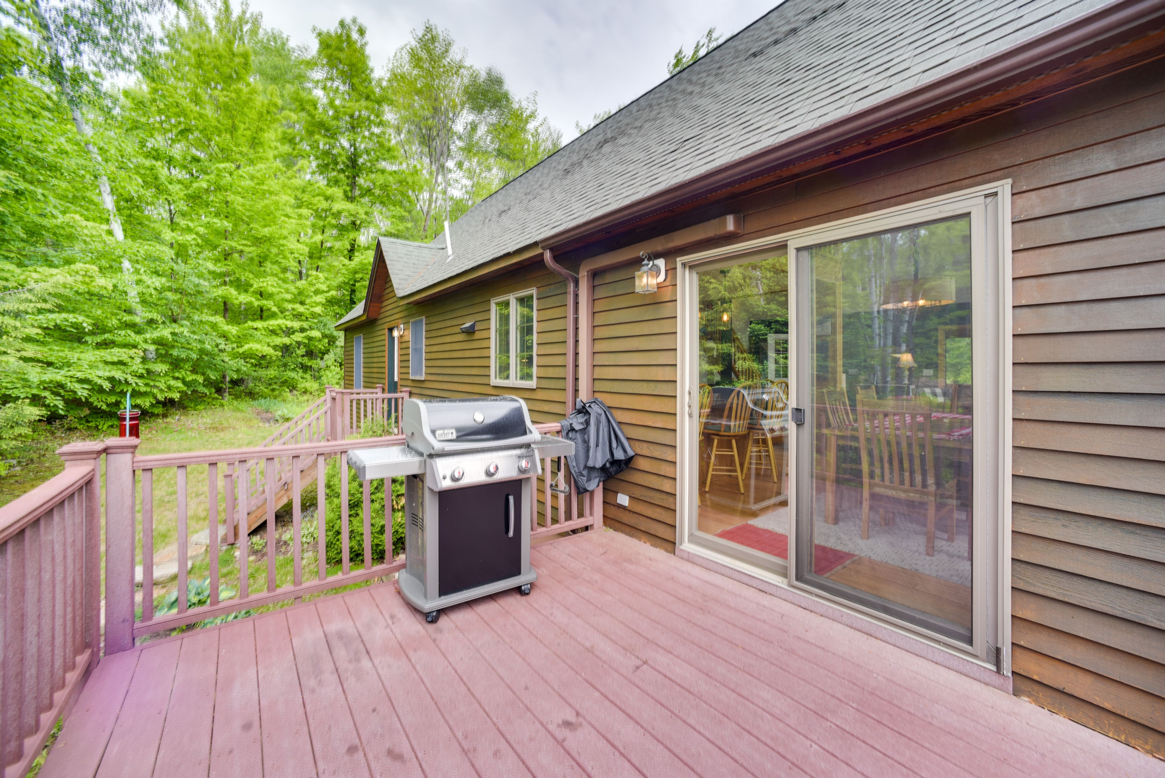 Deck | Weber Gas Grill