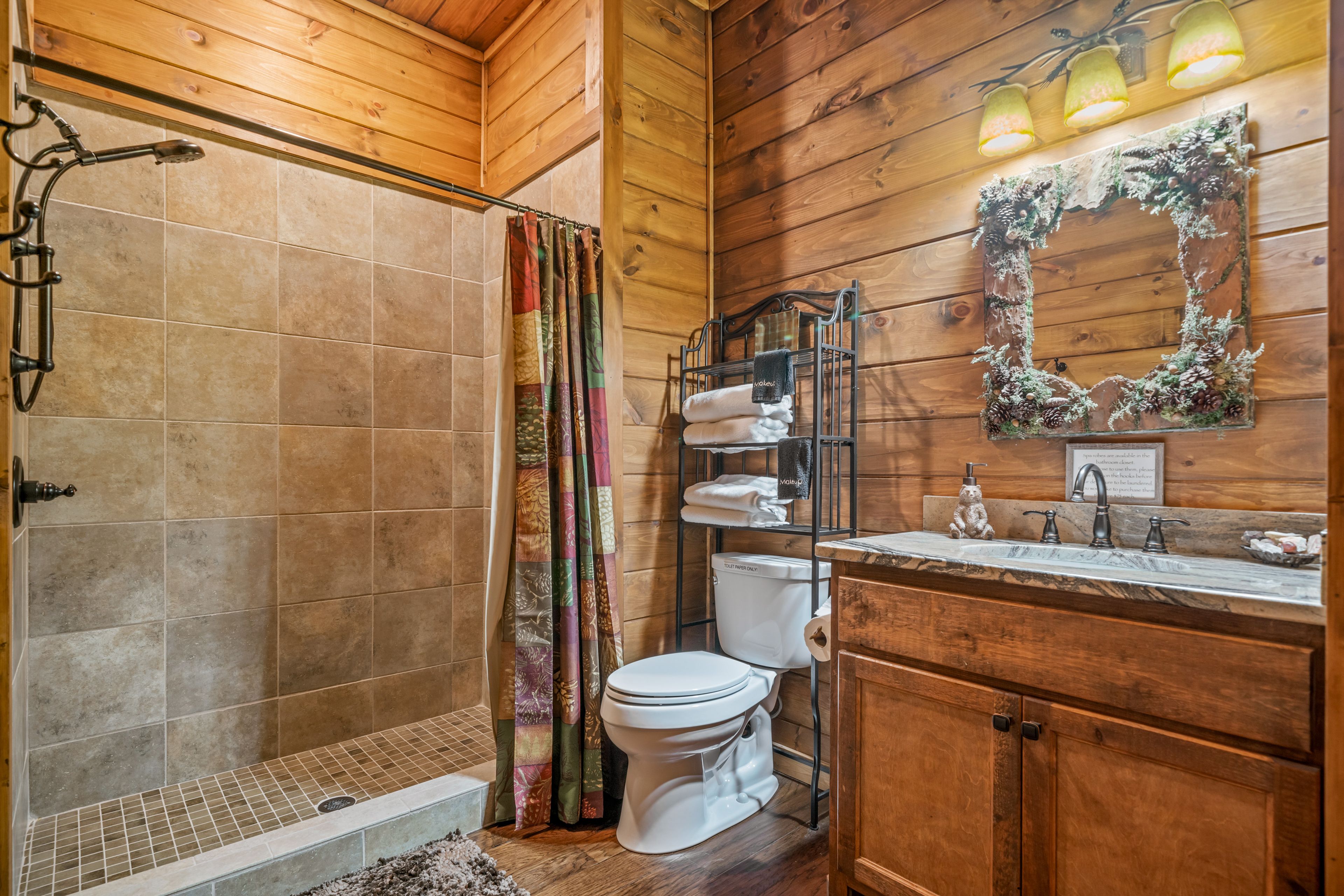 Full Bathroom | Towels & Linens Provided