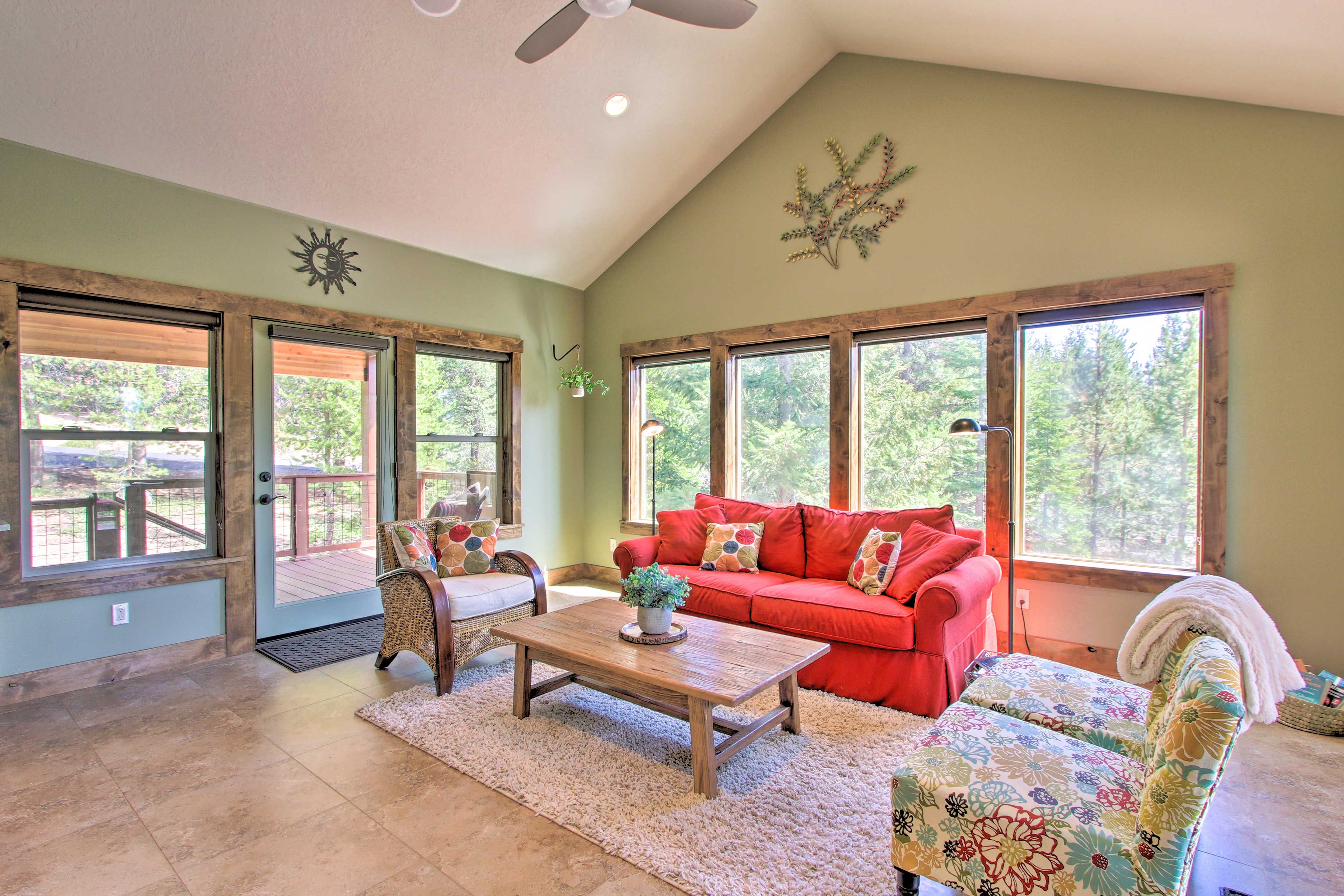 Sunroom | Main Floor