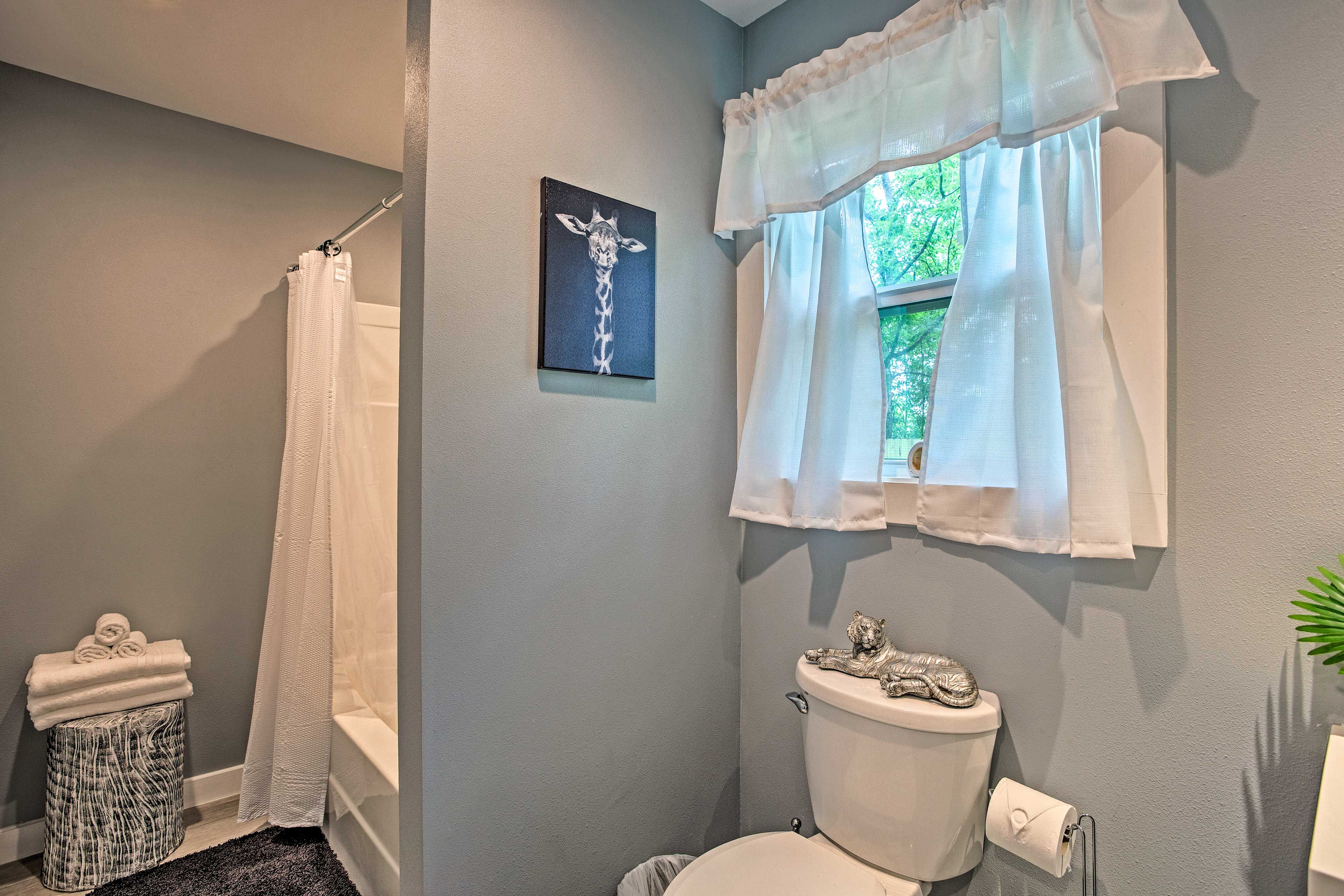 Full Bathroom