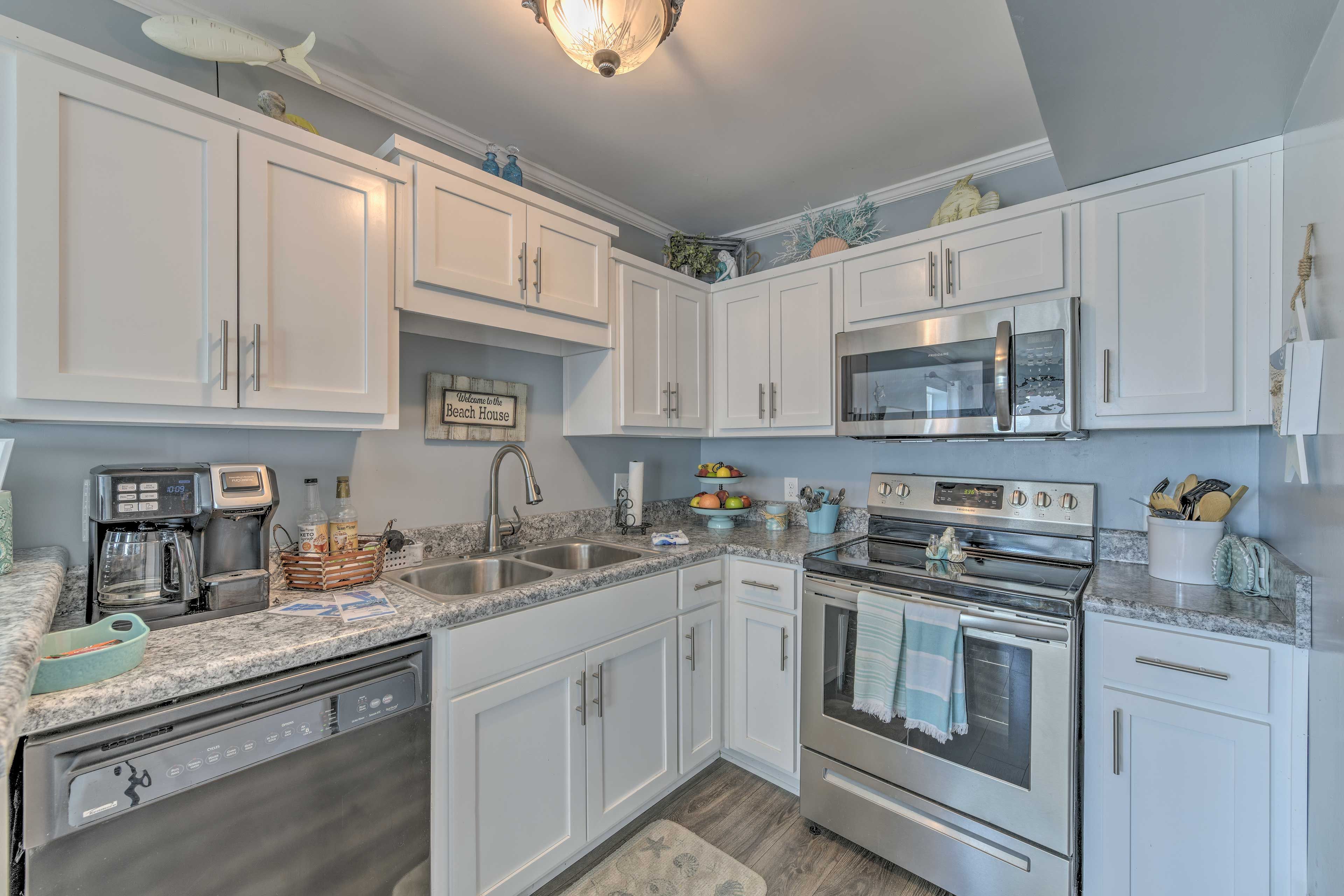 Kitchen | Dishware/Flatware Provided | Drip Coffee Maker