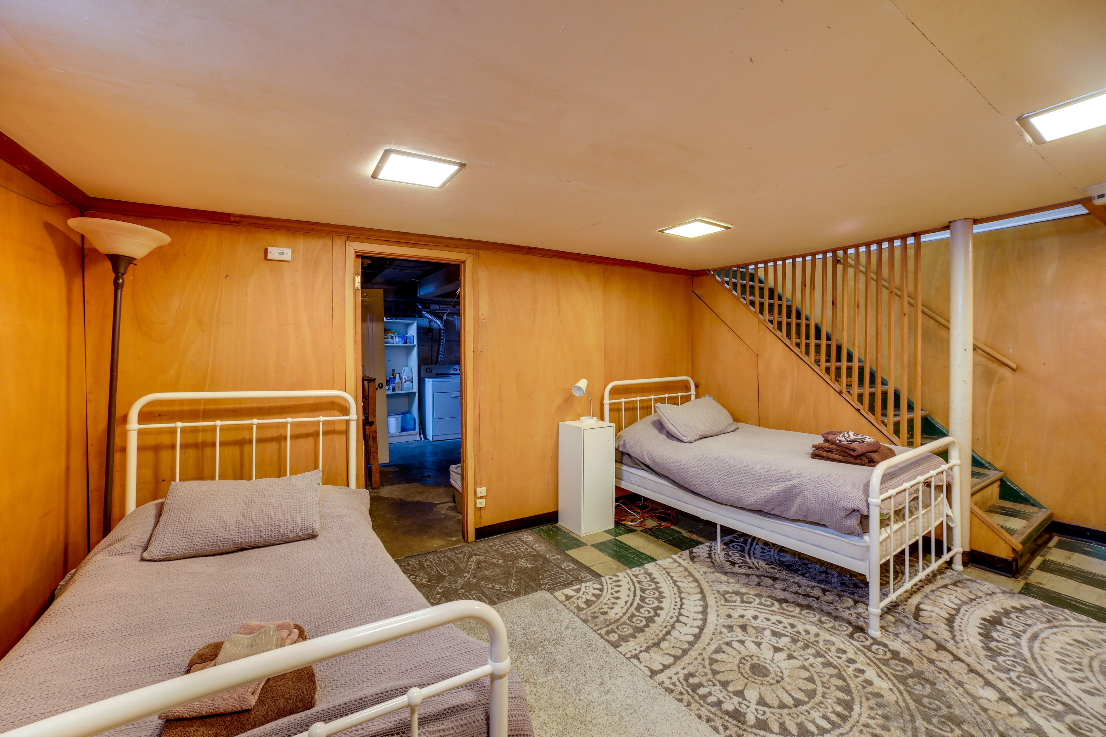 Living Area | Basement | 2 Twin Beds
