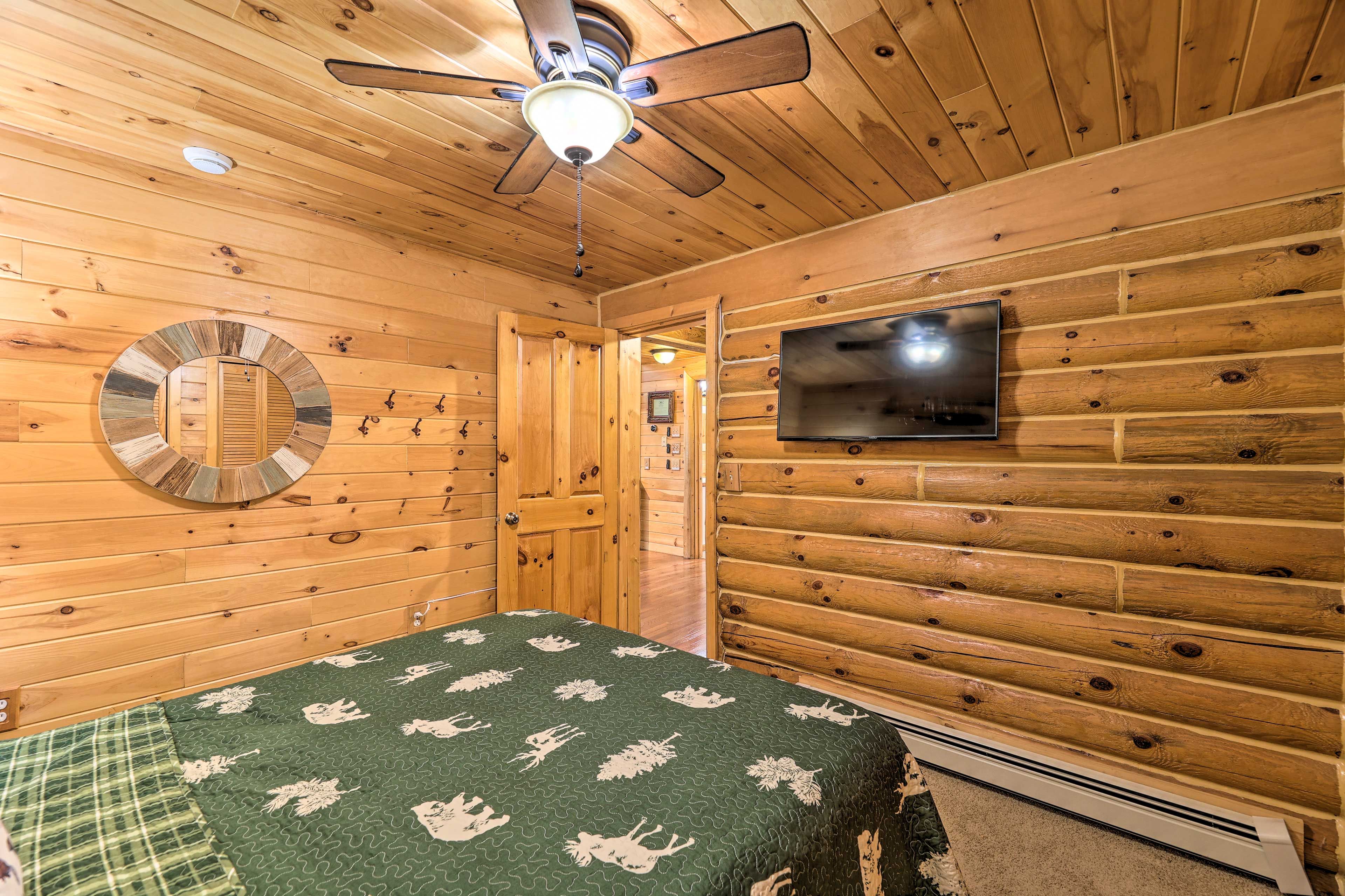 Bedroom 2 | Smart TV | 1st Floor