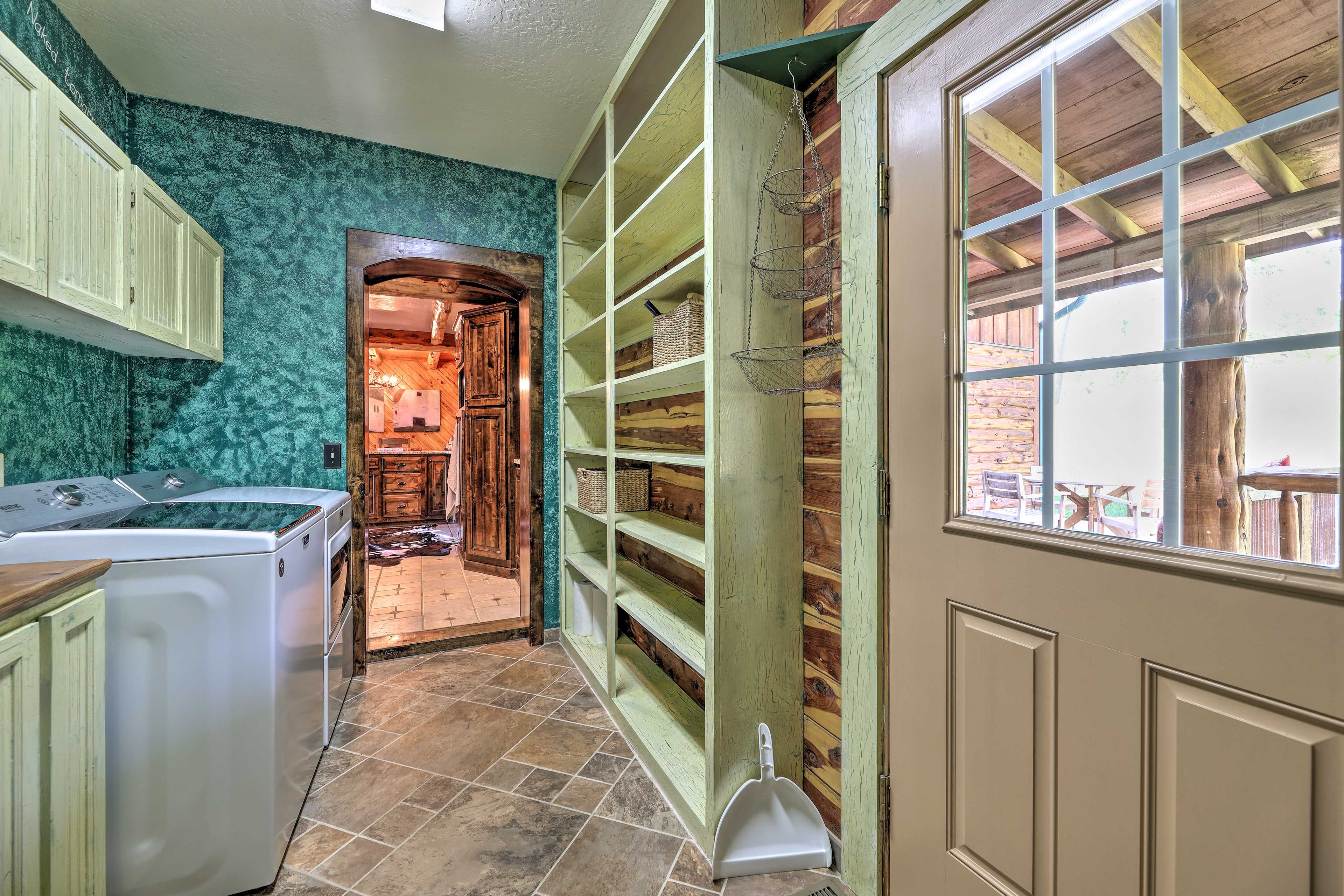 Laundry Room | Deck Access