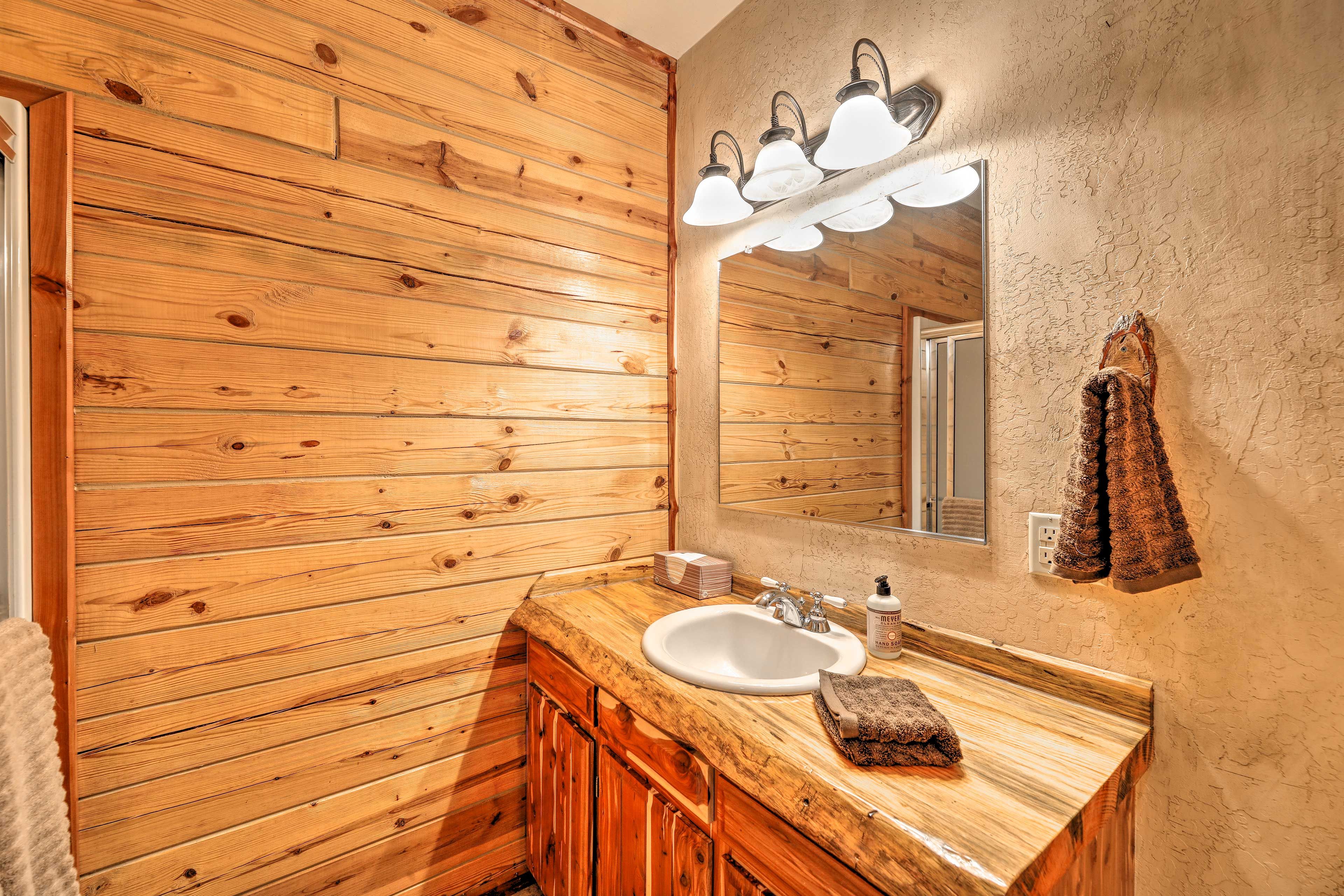 Bathroom | Complimentary Toiletries