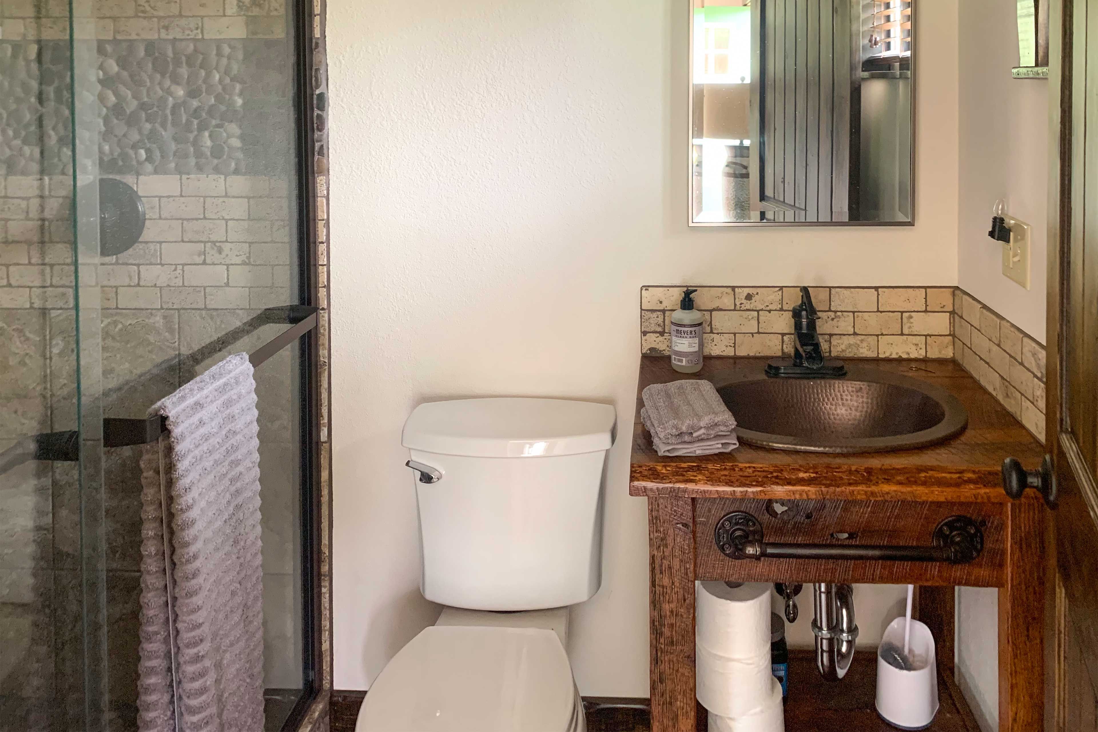 Full Bathroom