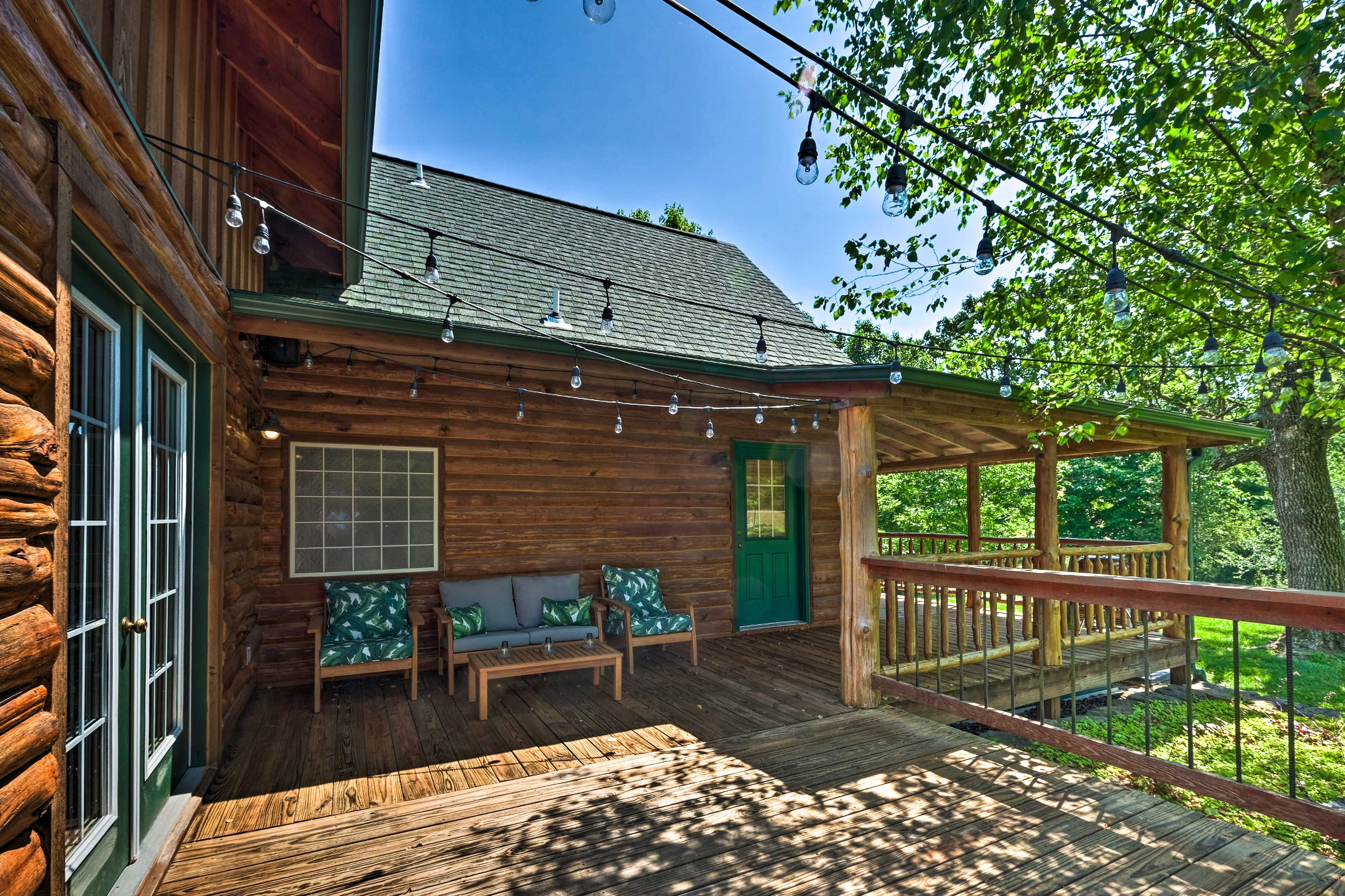 Wraparound Deck
