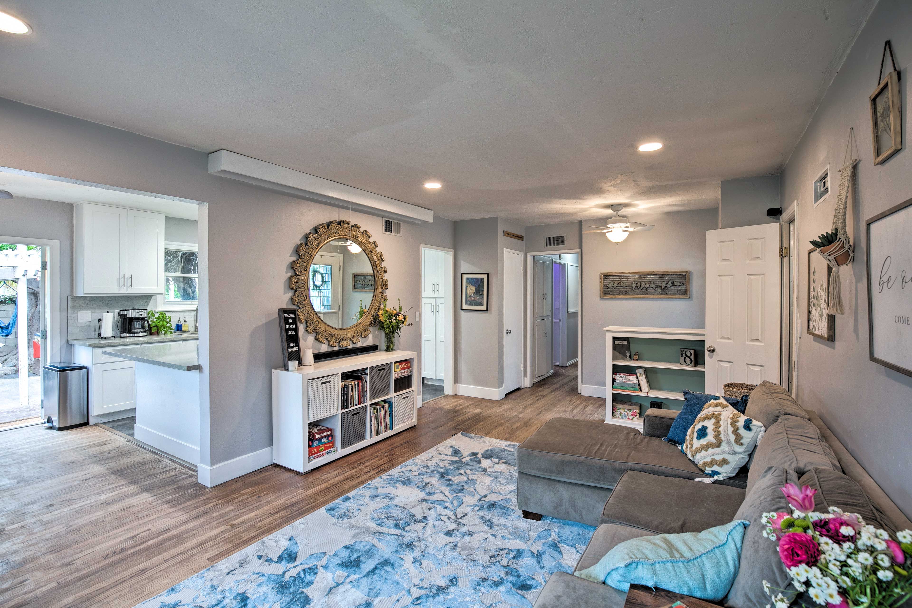 Living Room | Children's Books | Board Games