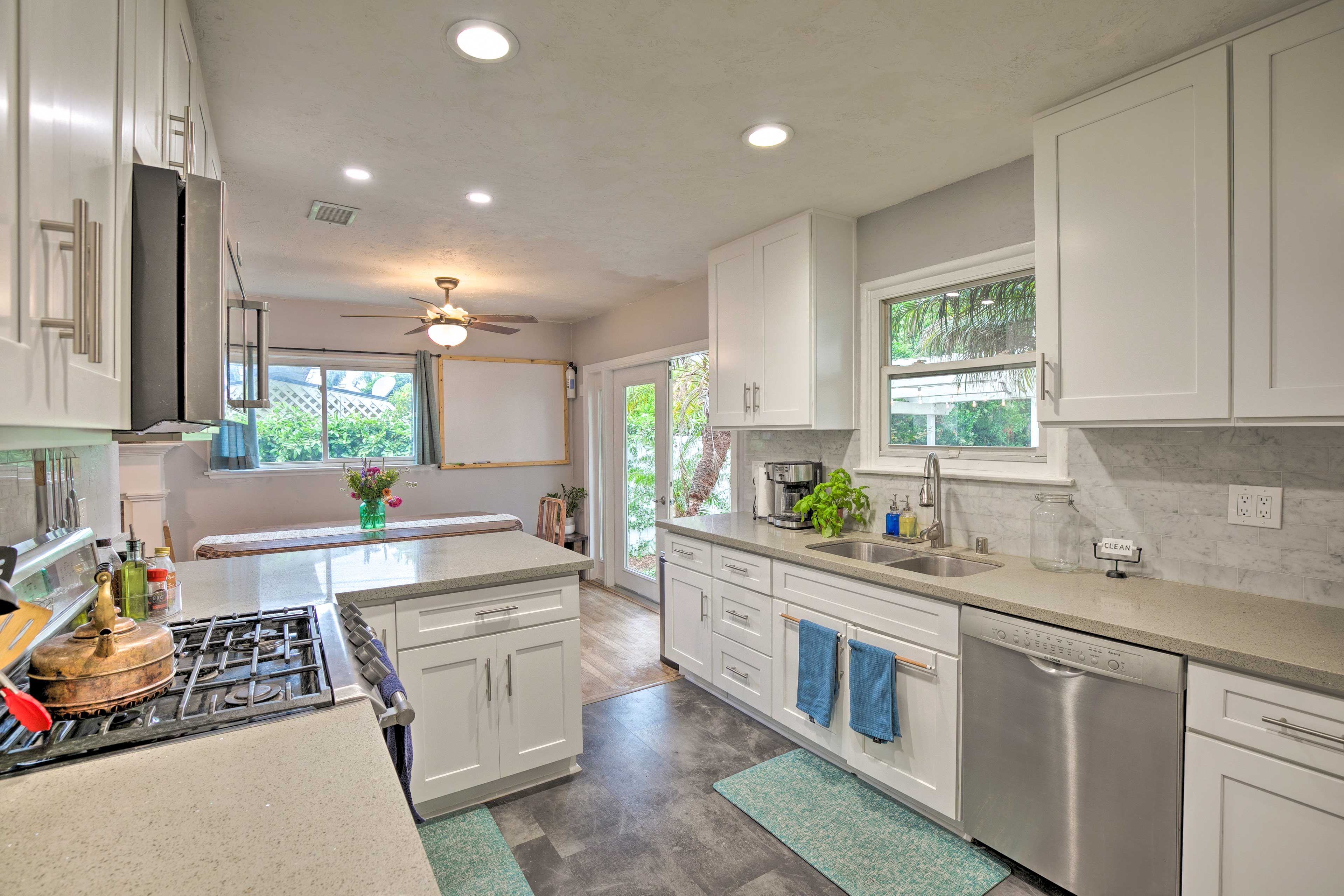 Kitchen | Drip Coffee Maker