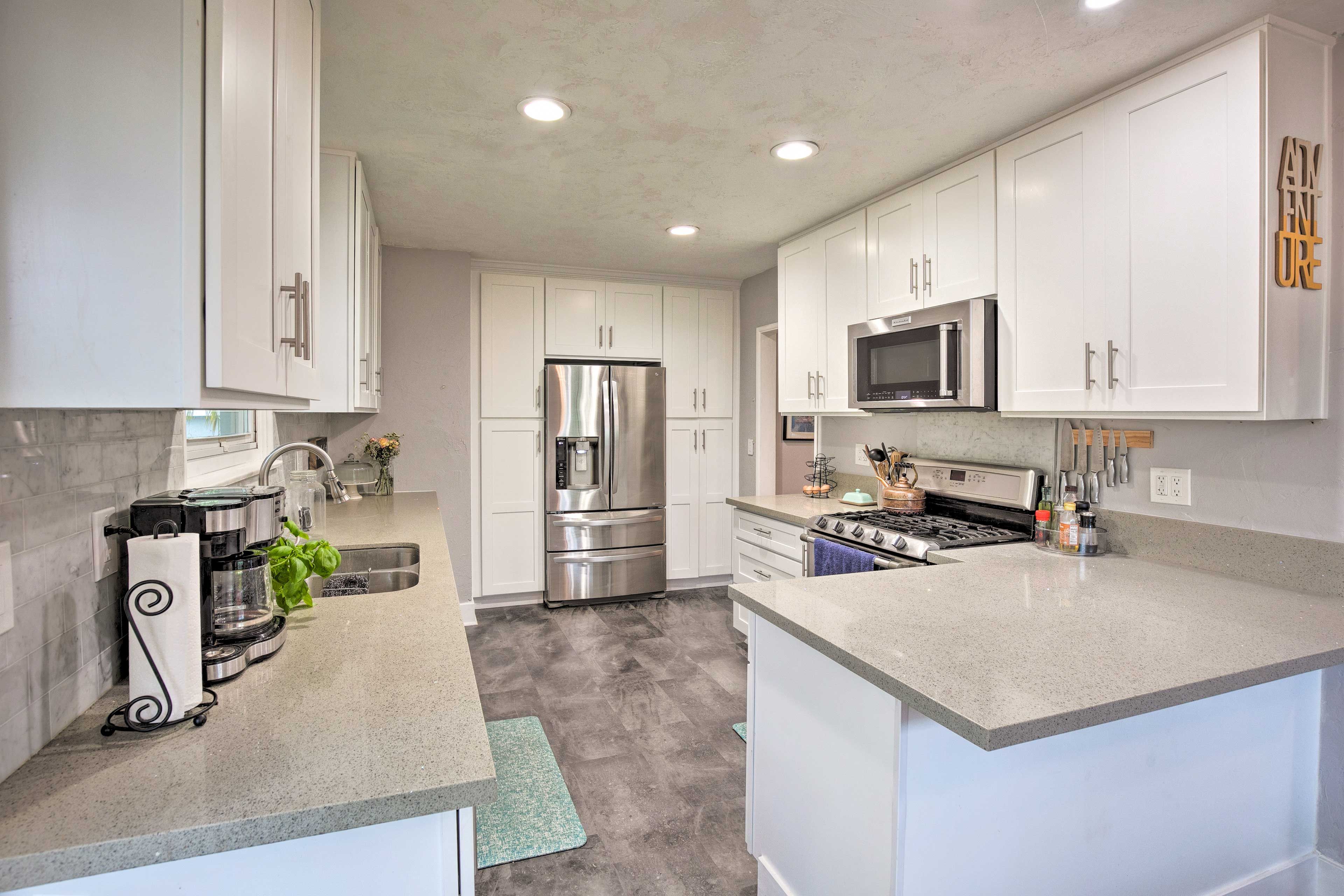 Kitchen | Fully Equipped