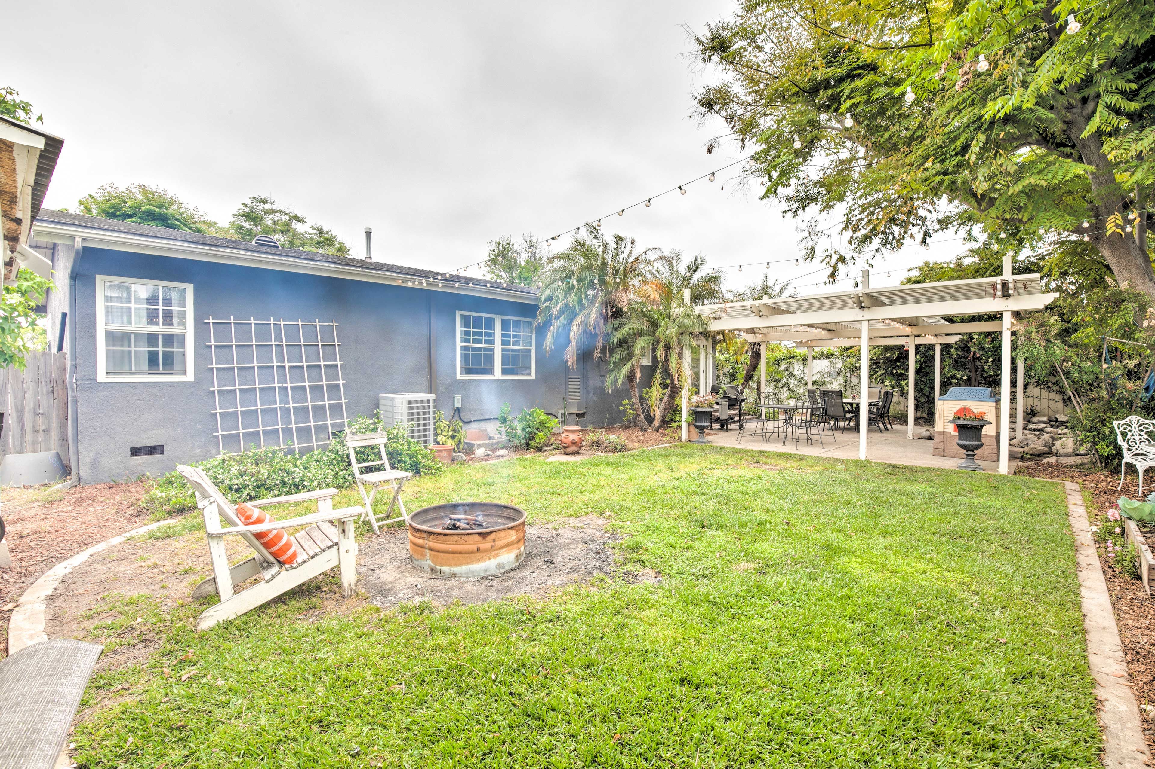 Backyard | Fire Pit