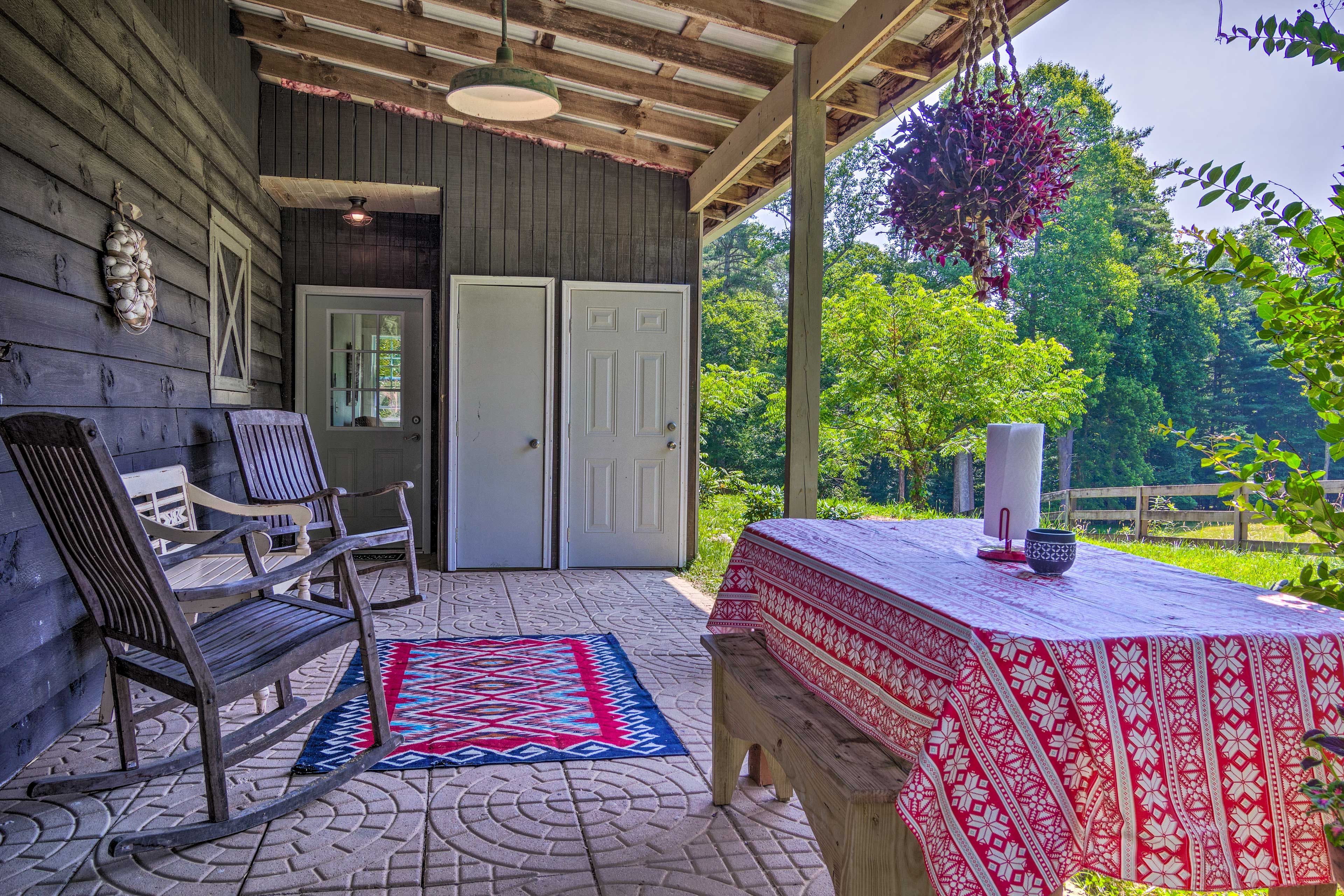 Patio | Picnic Area