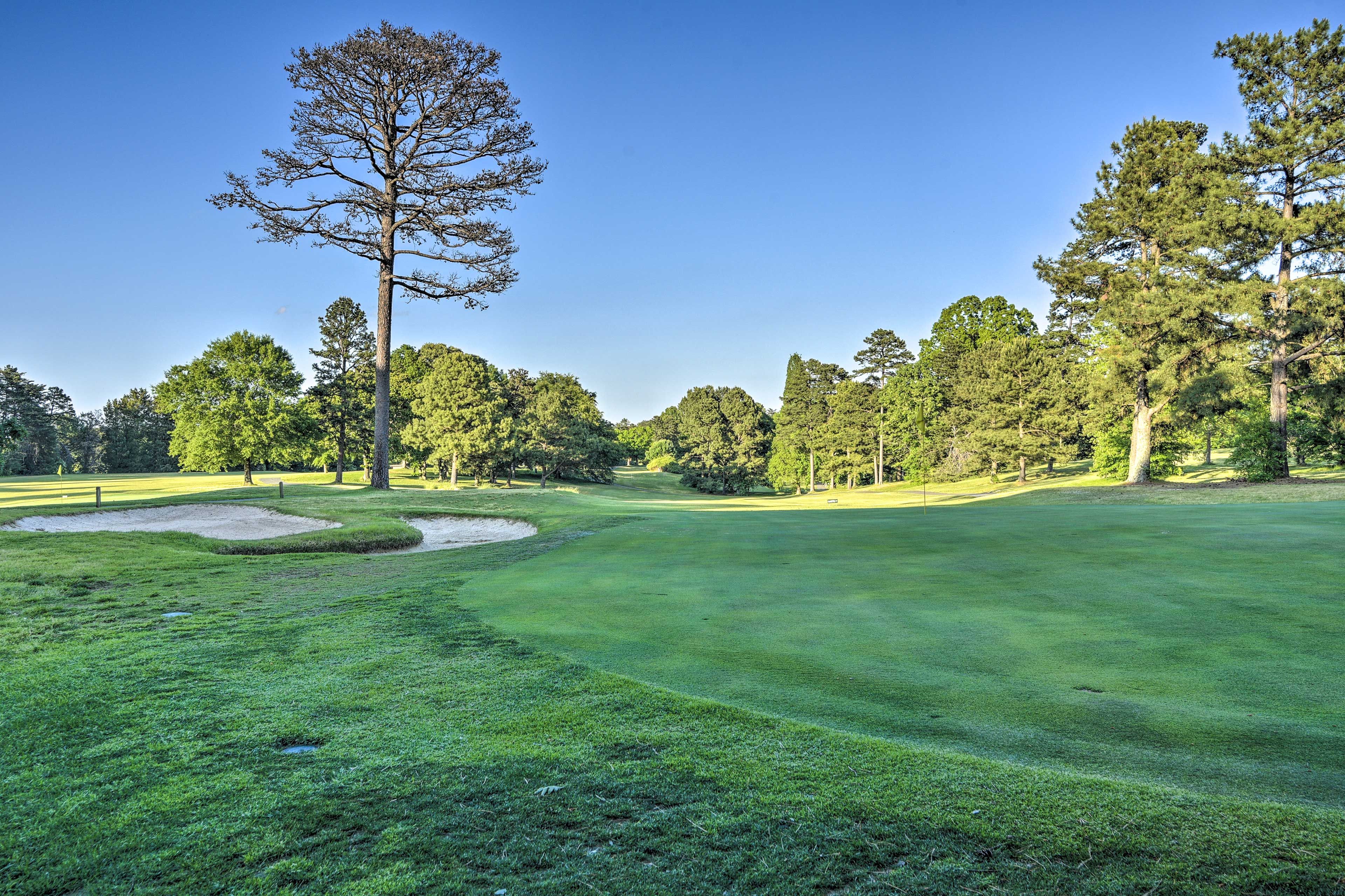 Oak Hollow Golf Course