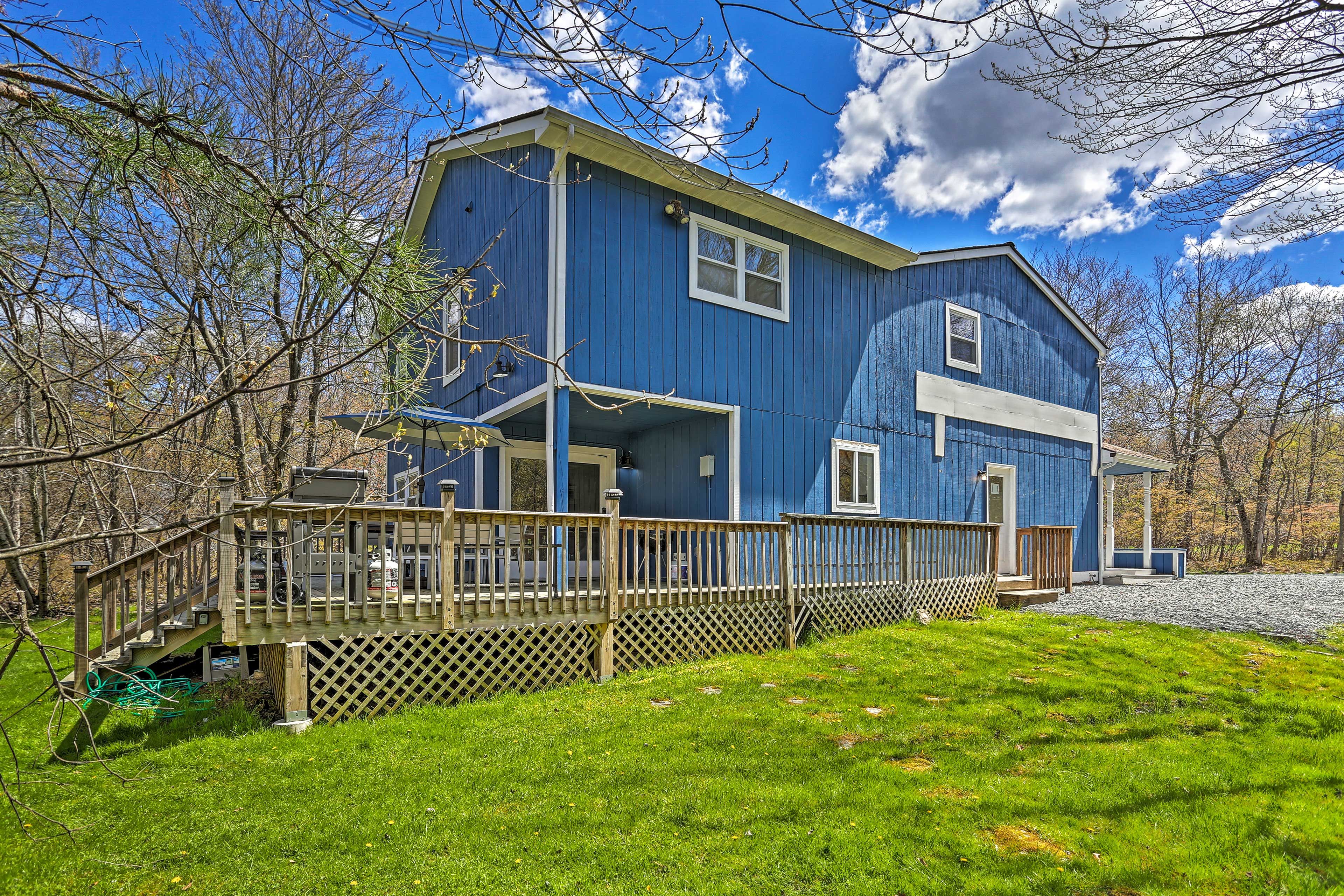 House Exterior | Exterior Security Cameras