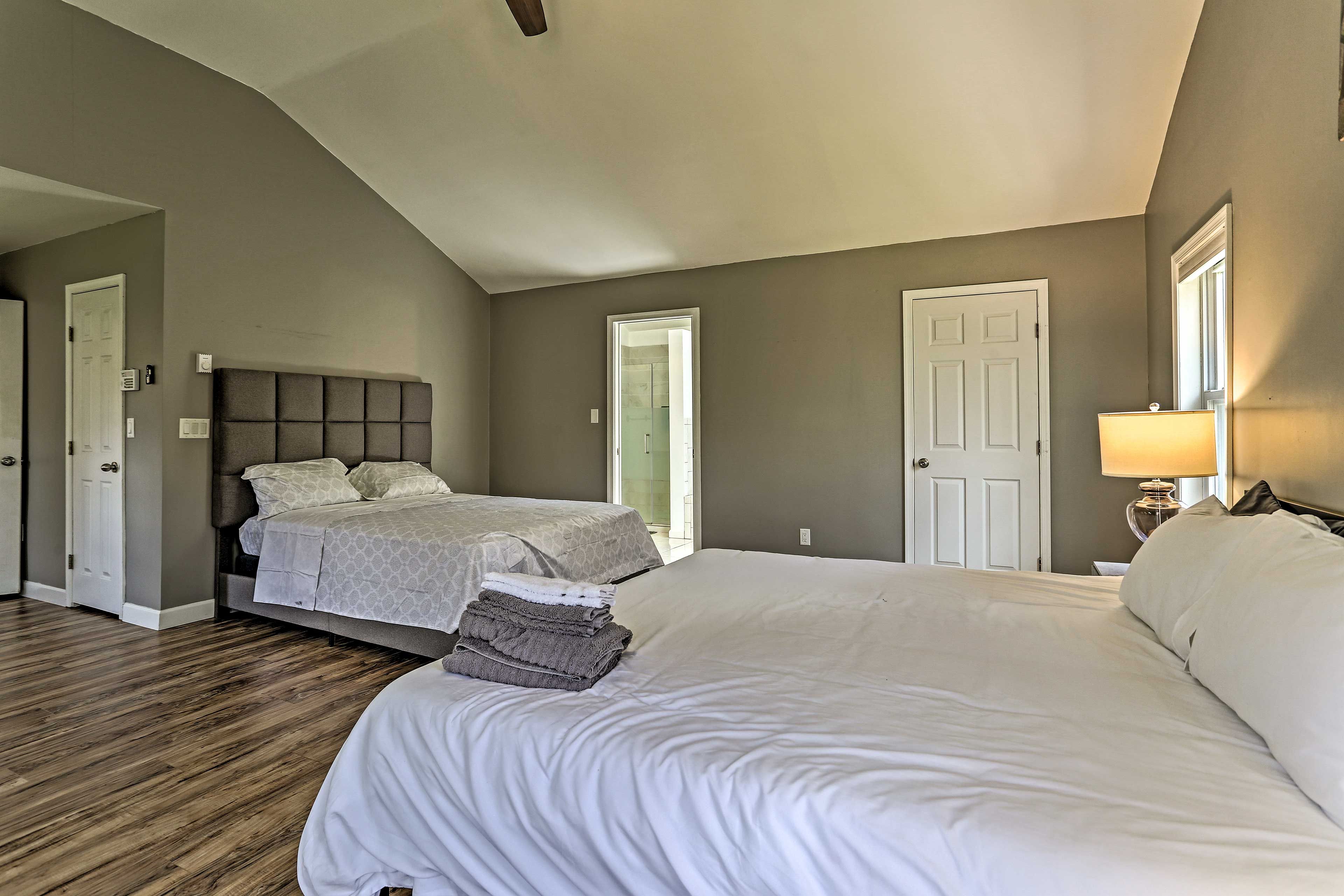 Bedroom 1 | Linens Included