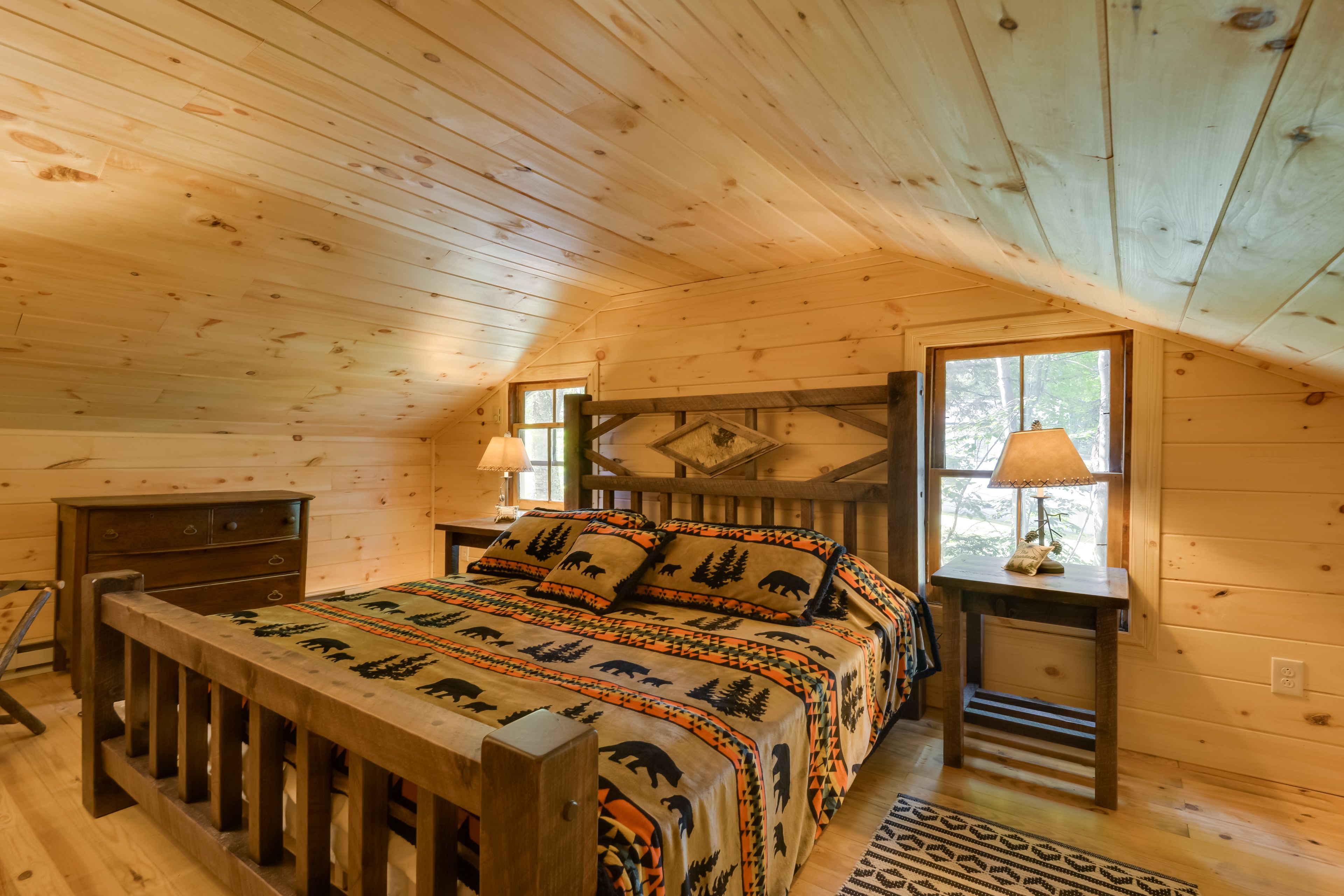 Bedroom 1 | King Bed | 2nd Floor