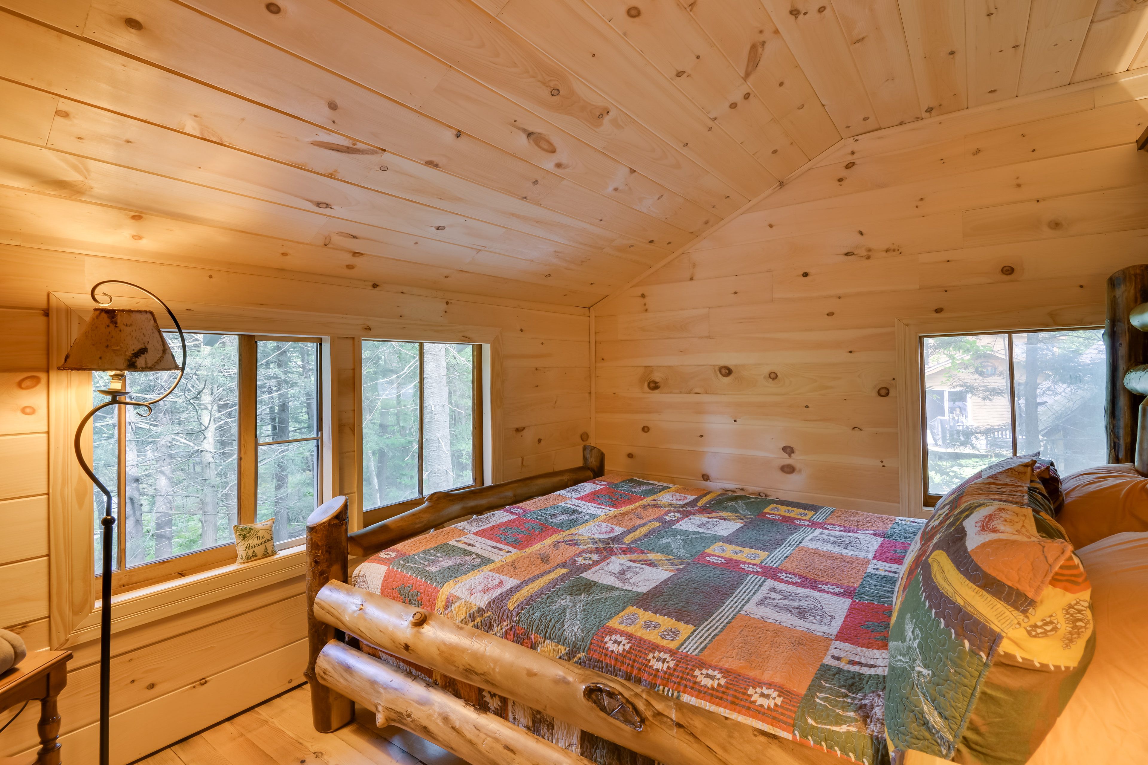 Bedroom 2 | Queen Bed | 2nd Floor