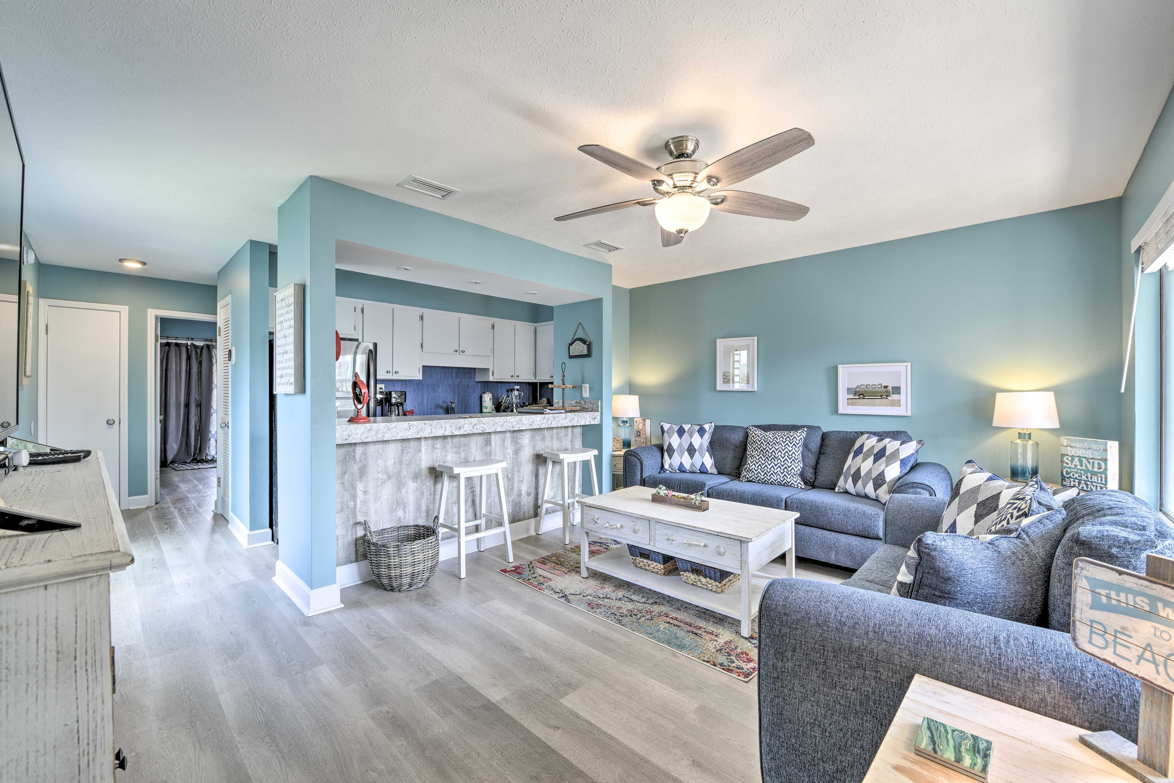 Panama City Beach Vacation Rental | 1BR | 1BA | 600 Sq Ft | Stairs Required