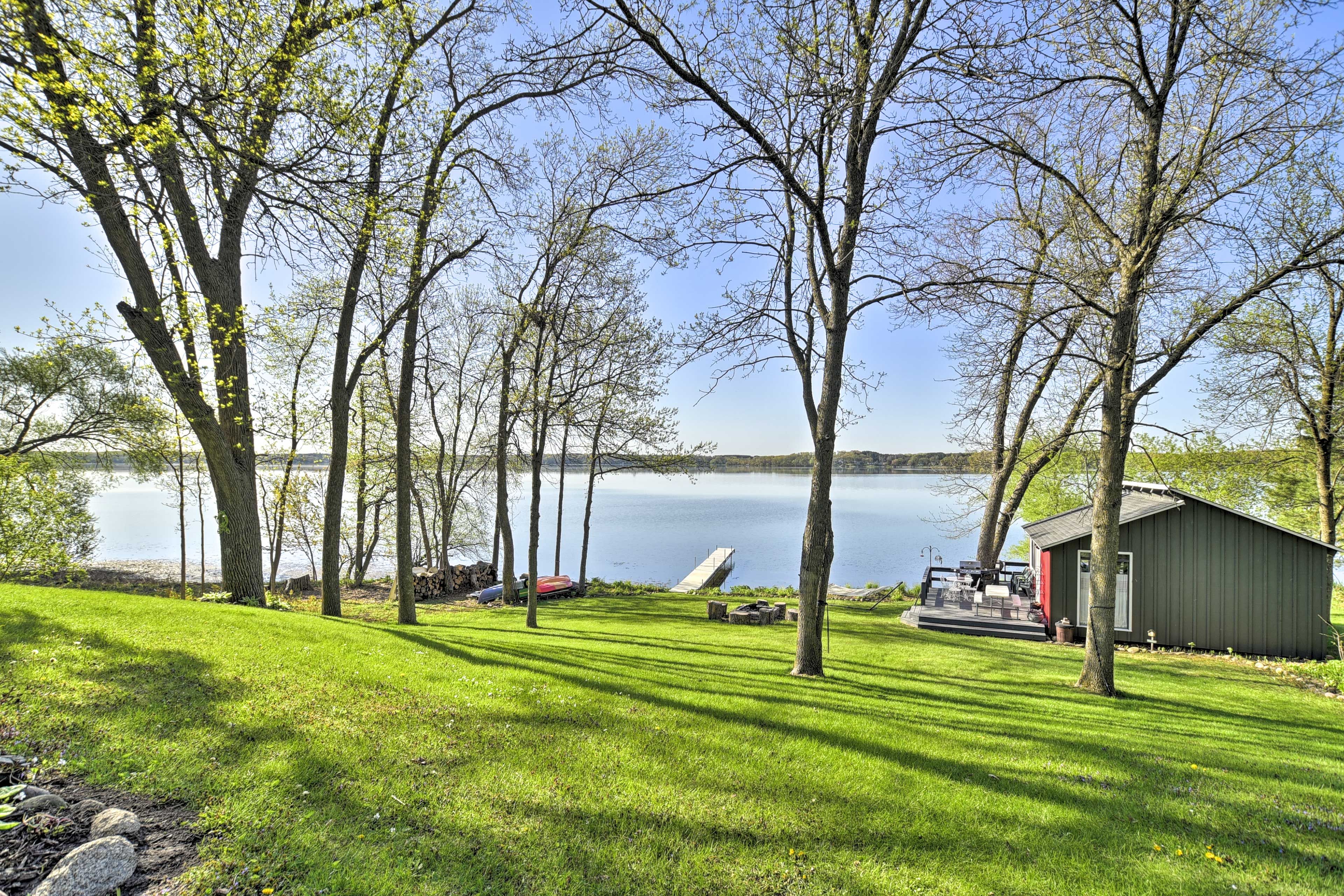 Front Yard | Green Lake Views