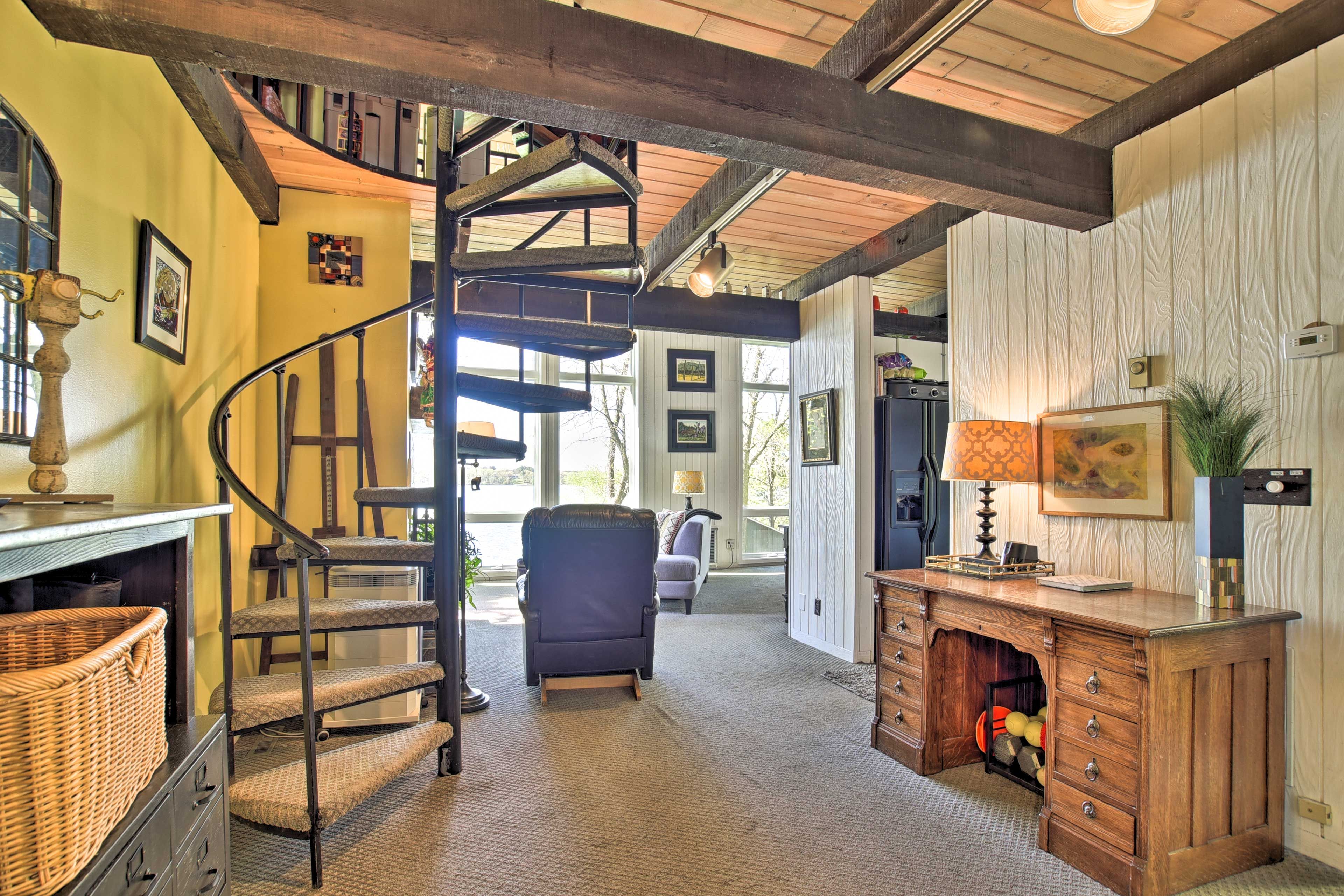 Great Room | Stairs Required for 2nd Floor Access